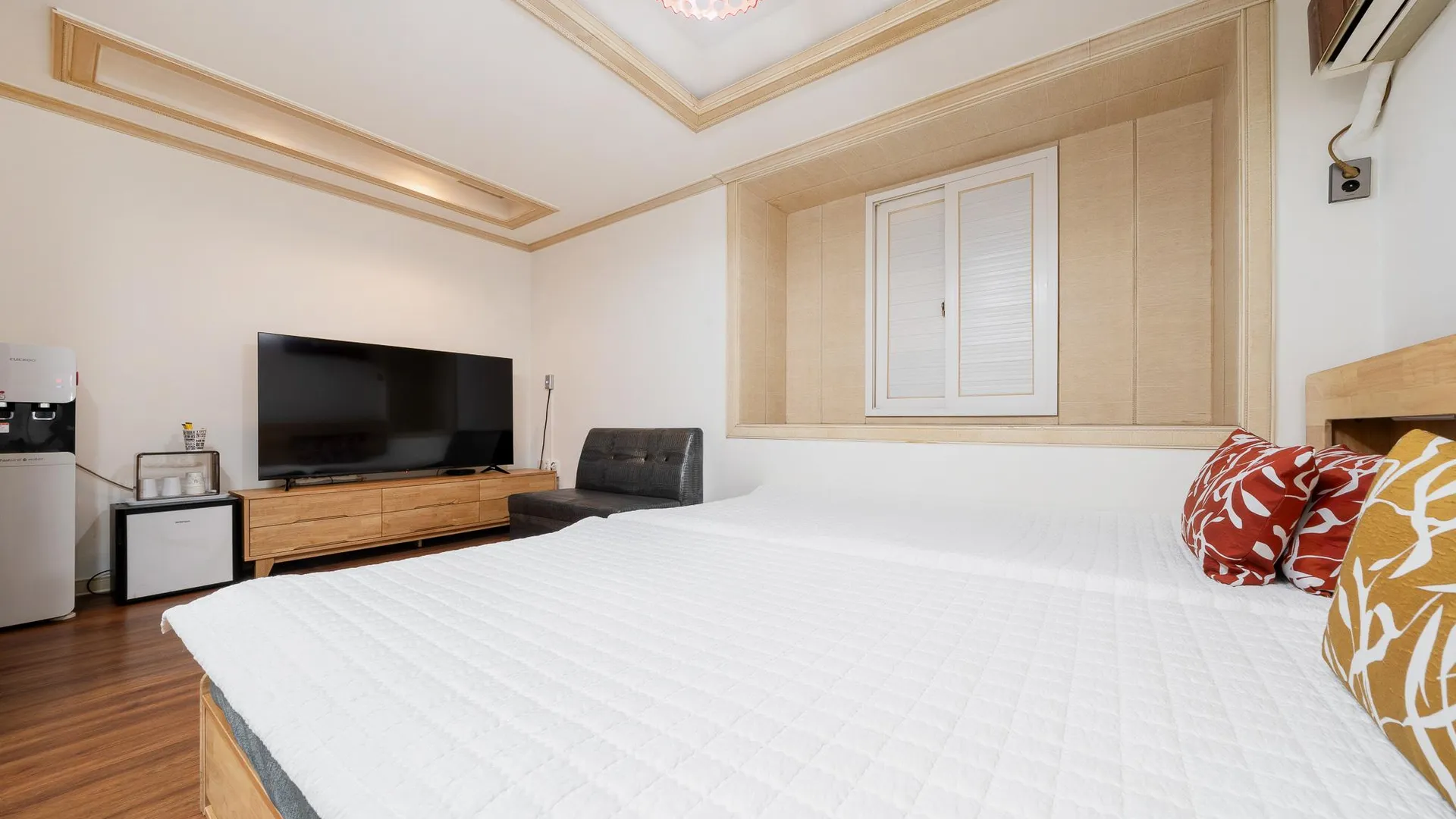 광주 광주 상무 씨에프(cf) 호텔 스위트룸