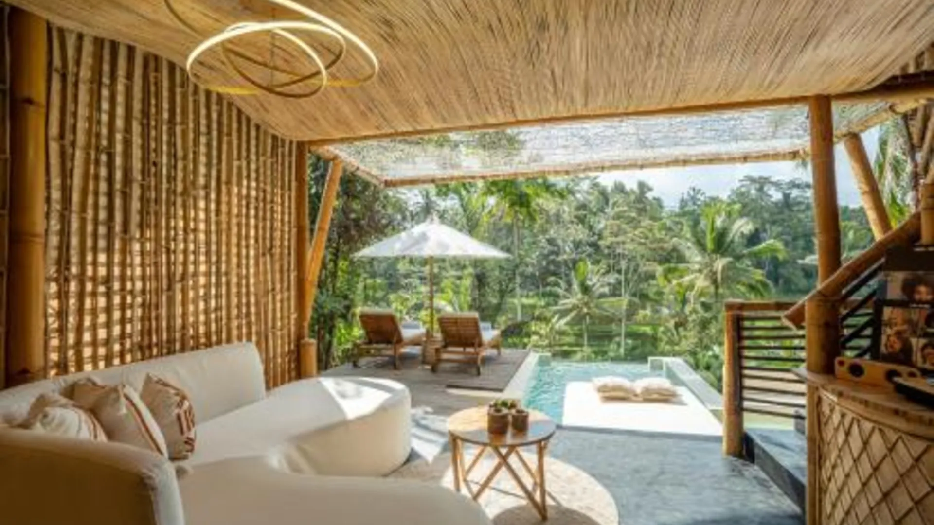 발리 밤부텔 사와 뷰 5성급 호텔 전망