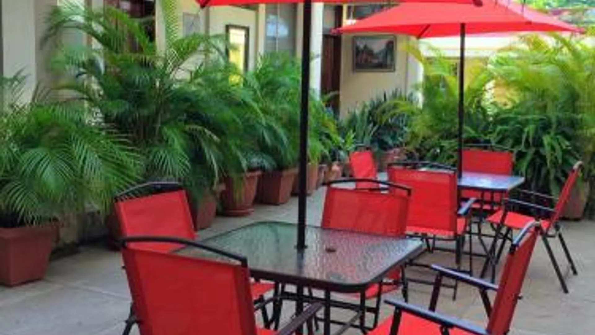 푸에르토 바리오스 Hotel El Reformador 4성급 호텔 레스토랑