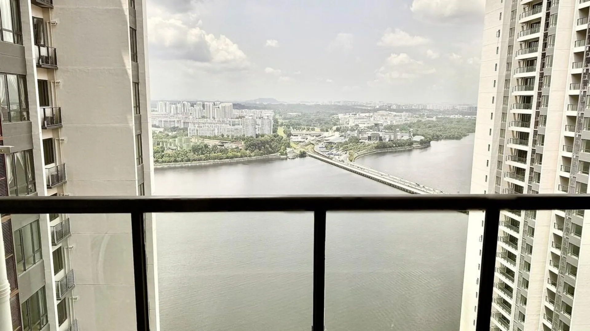 조호바루 / 조호르바루 R&F Seine Region Ocean @ LV40 4BR Seaview 14-16pax 4성급 싱글룸 외관