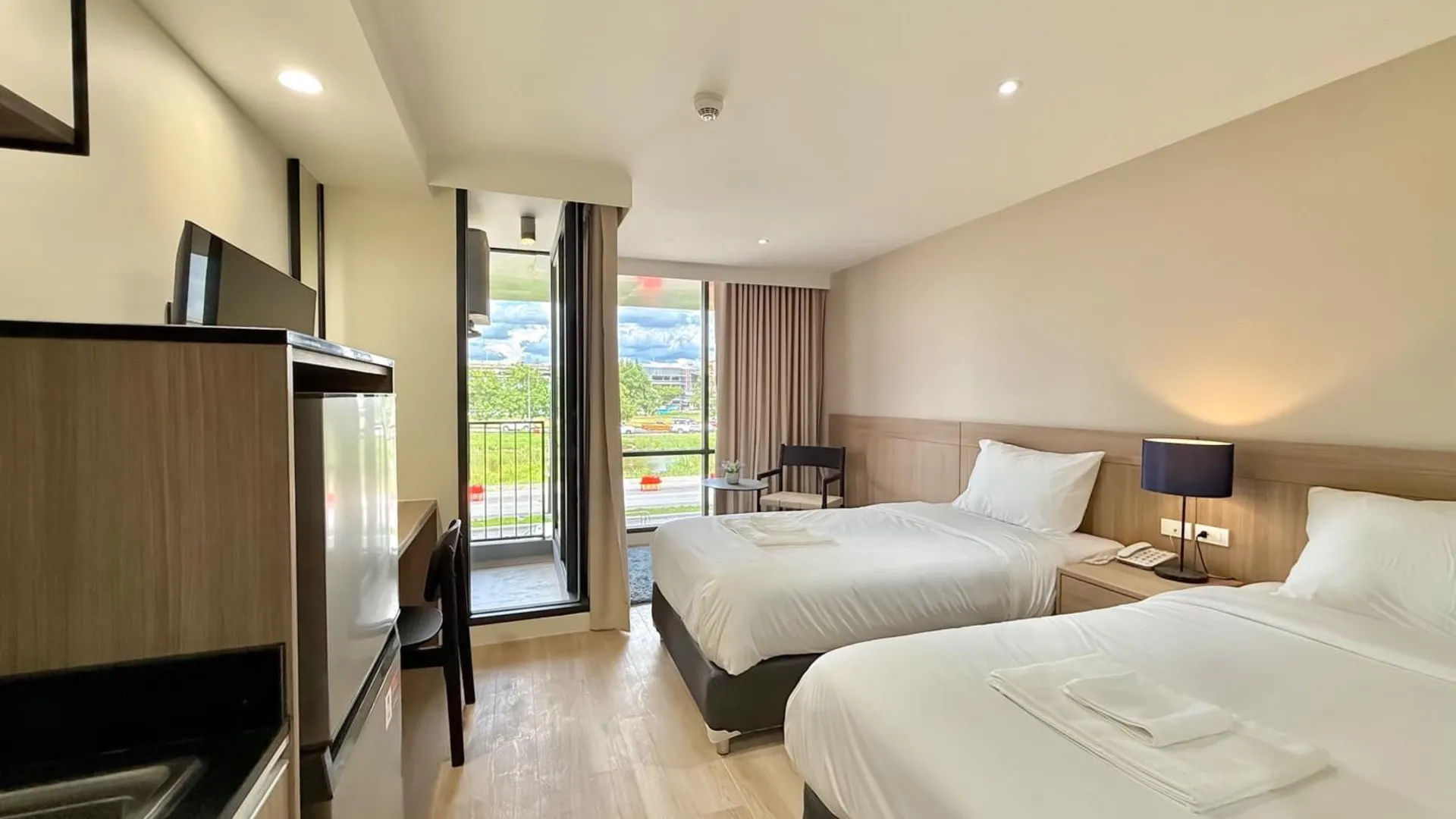 방콕 랑싯 레지던스 앤 호텔 3성급 호텔 스위트룸