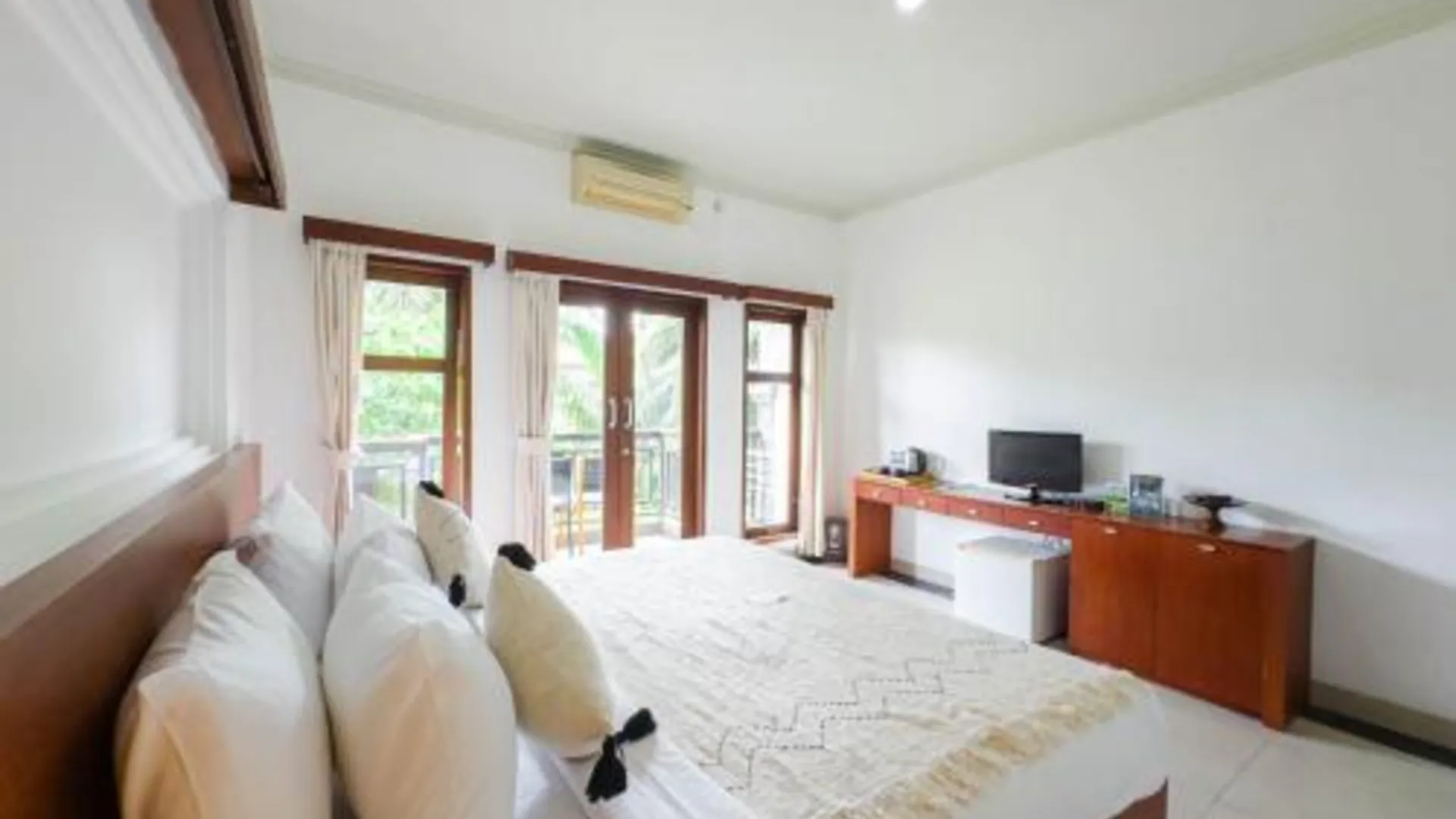 발리 우마 다나 우붓 3성급 호텔 스위트룸