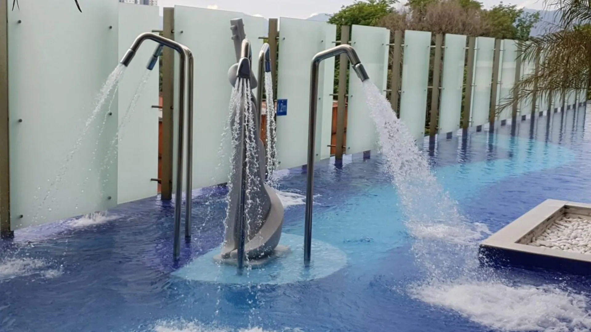 이포 캄풍 쿠차이의 프라이빗 하우스 (60m², 침실 2개, 프라이빗 욕실 2개) 4성급 게스트하우스 객실