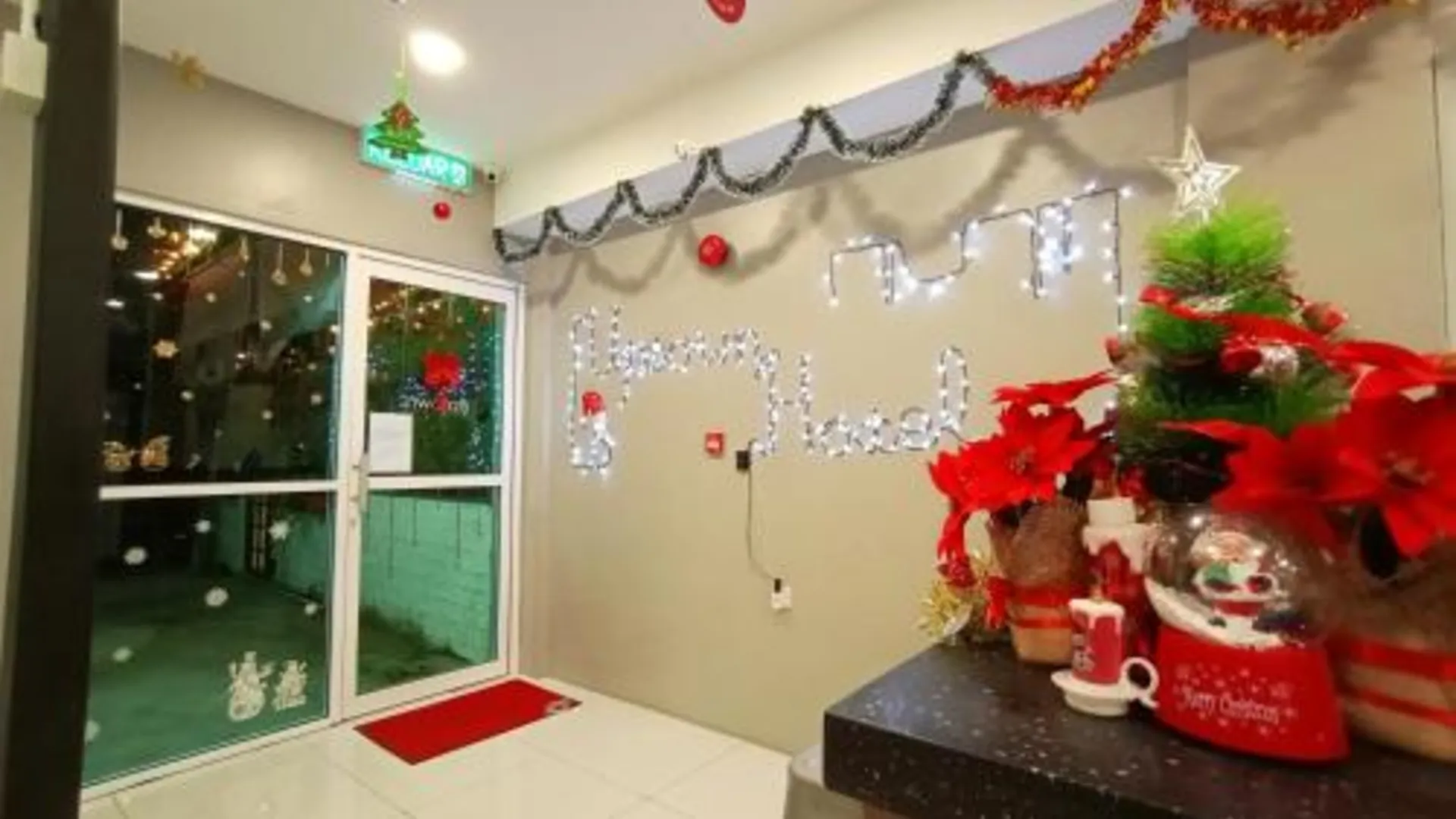 셈포르나 업타운 호텔 3성급 호텔 부대시설