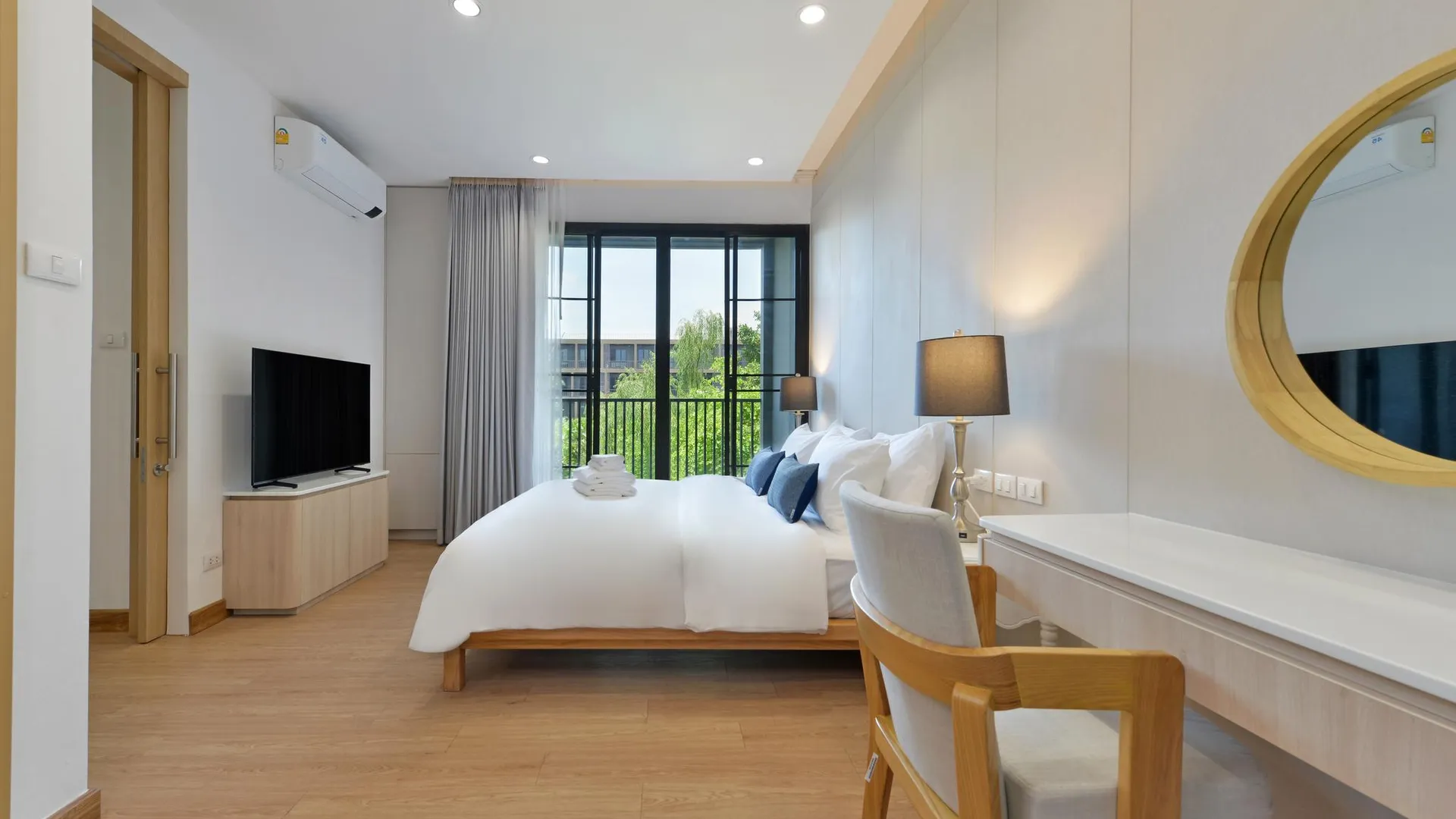 방콕 센스 호텔 4성급 호텔 스위트룸