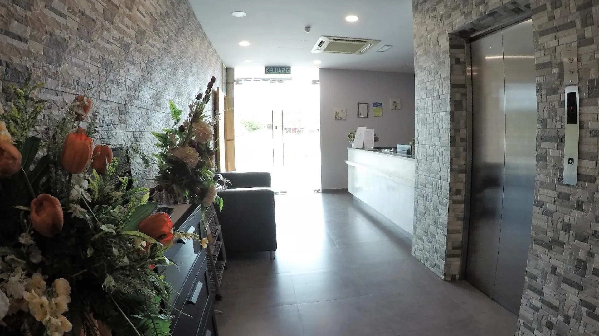 쿠알라 리피스 호텔 베스타리 프리마 2성급 호텔 객실