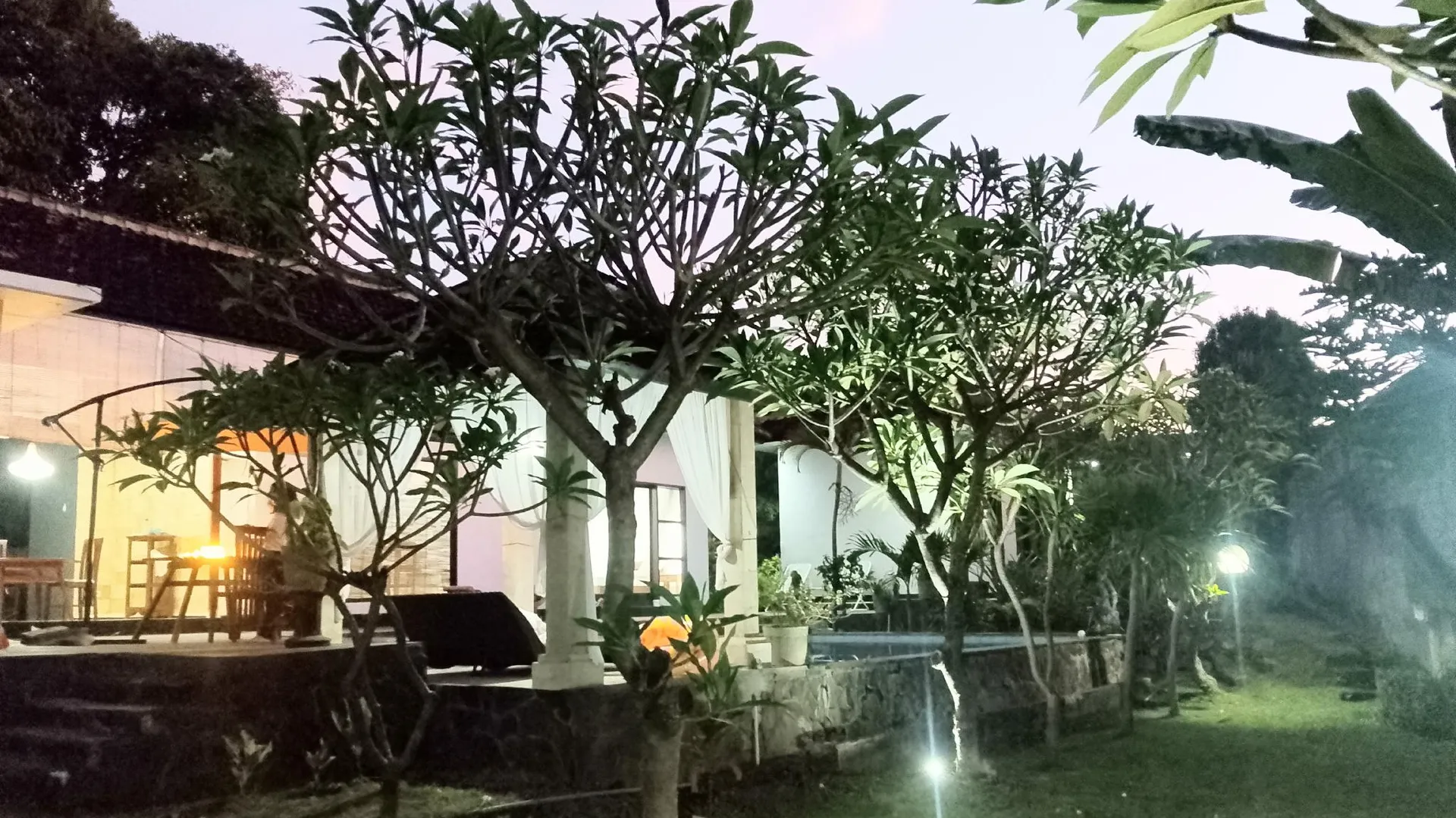 발리 로비나 비치의 빌라 (m², 침실 2개, 프라이빗 욕실 2개) 2성급 싱글룸 외관