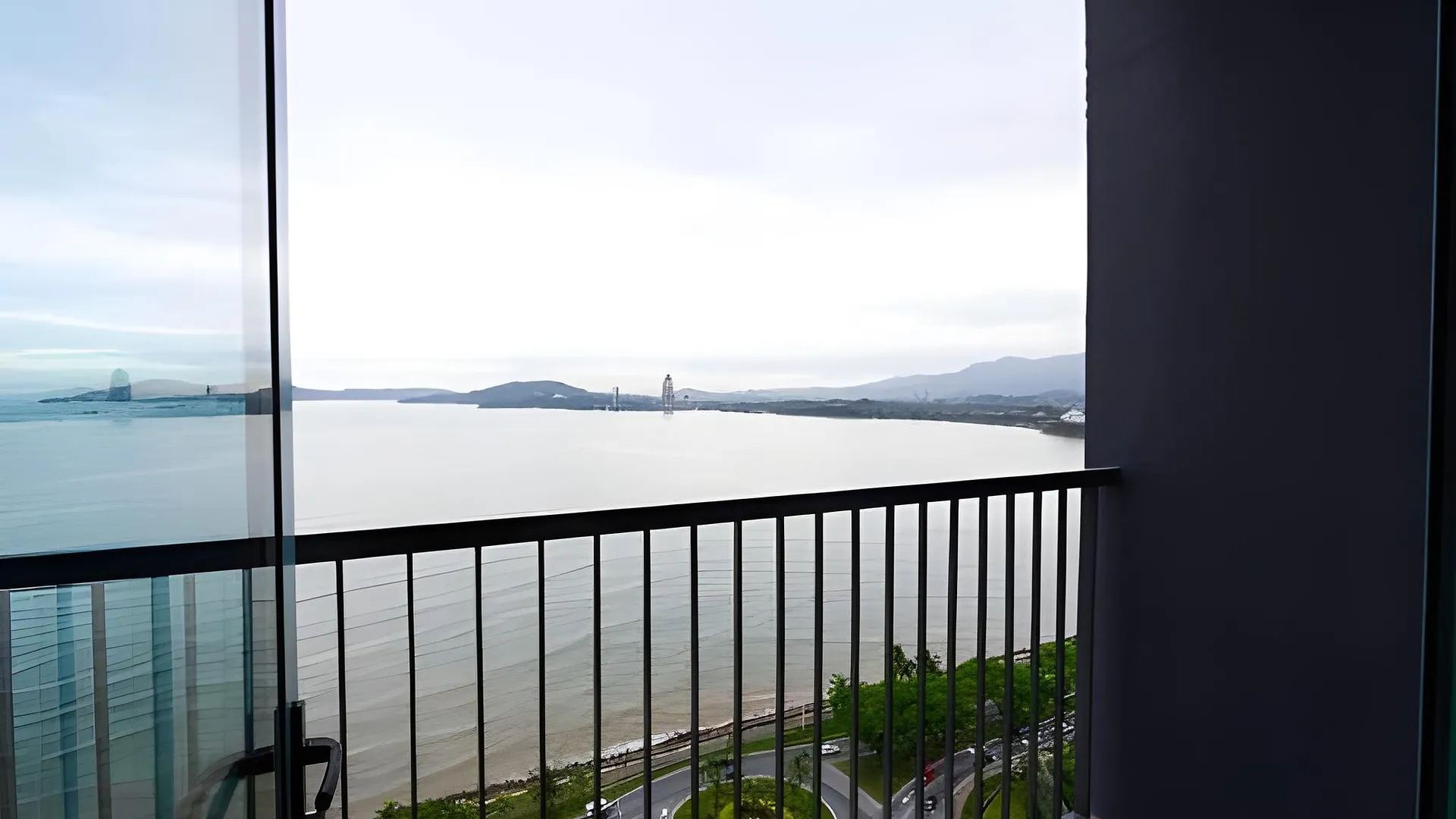 코타키나발루 베이 스위트 프리미어 스위트 코타키나발루 4성급 호텔 객실