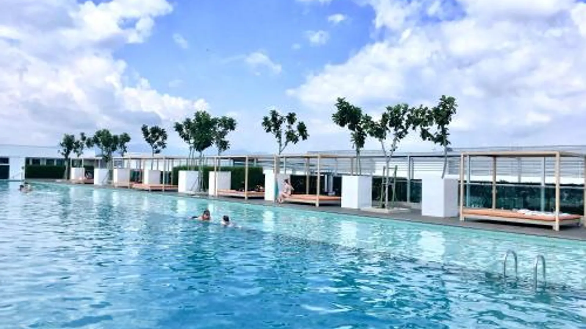 코타키나발루 홈스위트 홈 앳 수테라 애비뉴 KK 4성급 호텔 로비