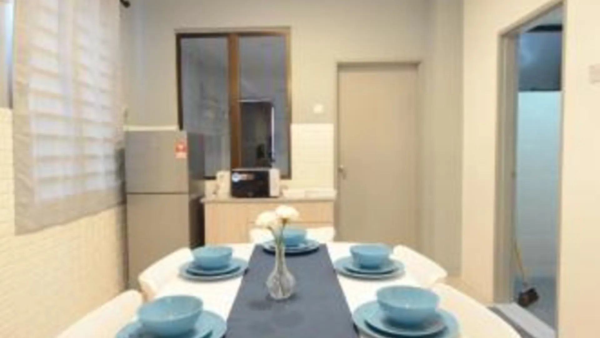 이포 메루의 프라이빗 하우스 (2000m², 침실 4개, 프라이빗 욕실 3개) 3성급 싱글룸 레스토랑