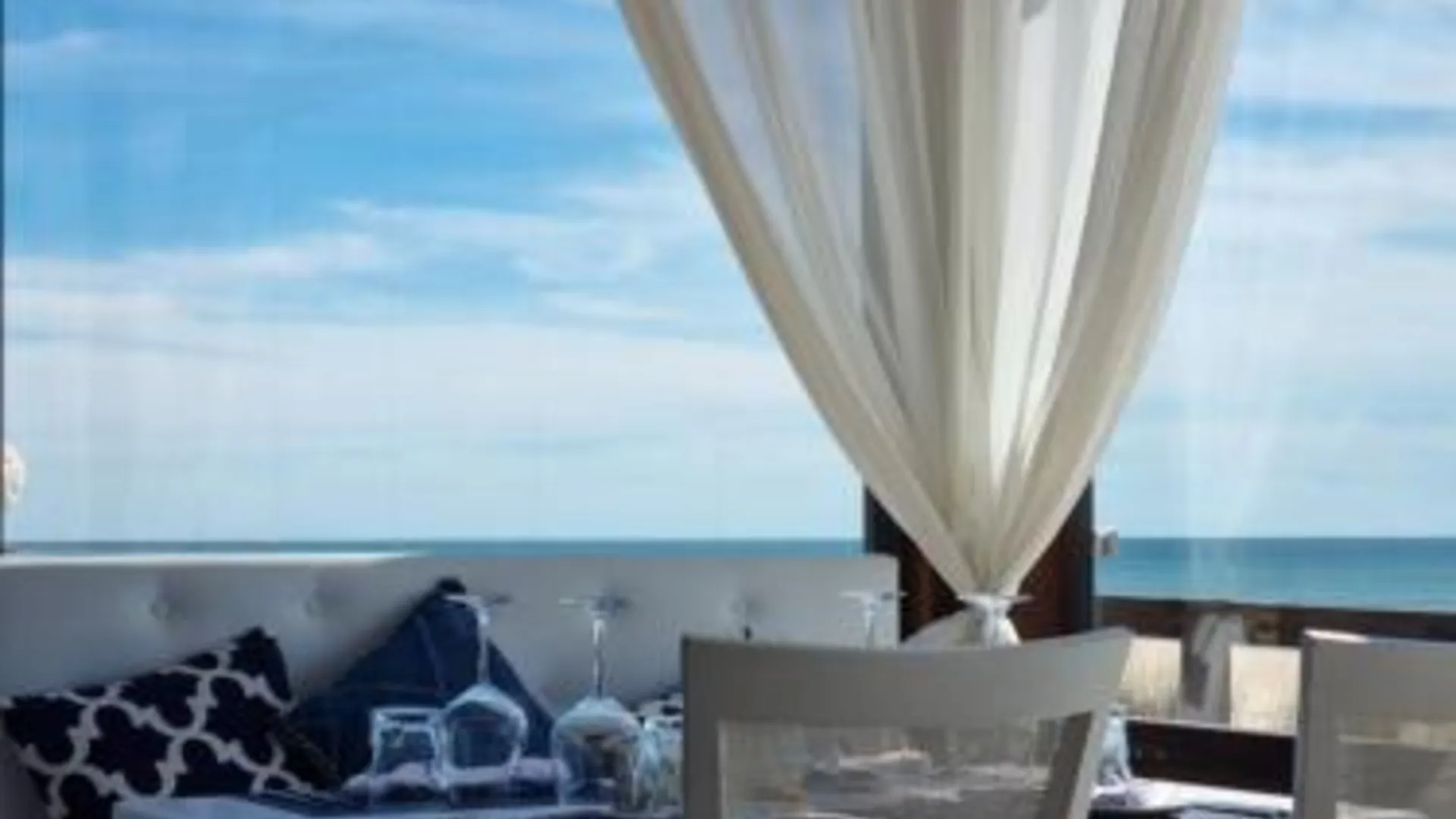 빌라 레알 데 산토 안토니오 The Prime Energize 4성급 게스트하우스 로비