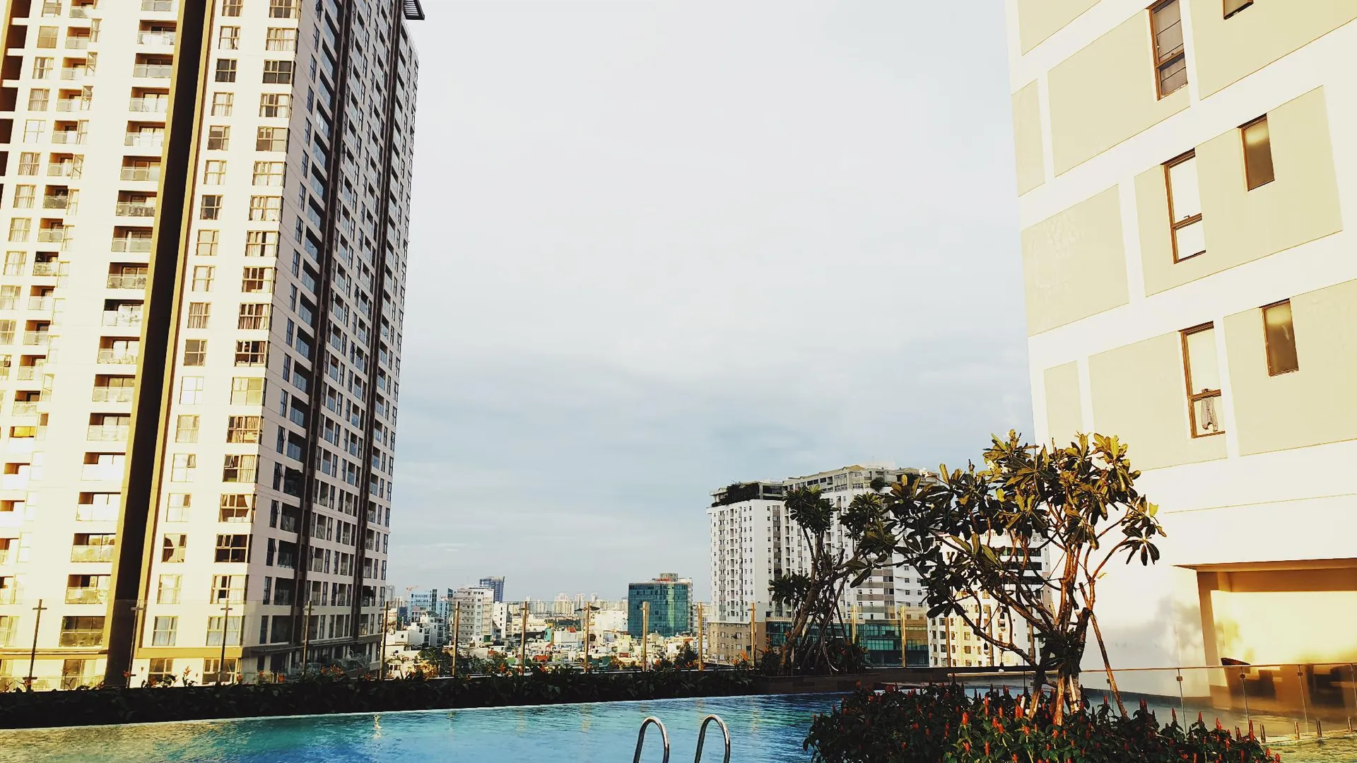 호치민 1군의 스튜디오 아파트먼트 (42m², 프라이빗 욕실 1개) 5성급 싱글룸 레스토랑