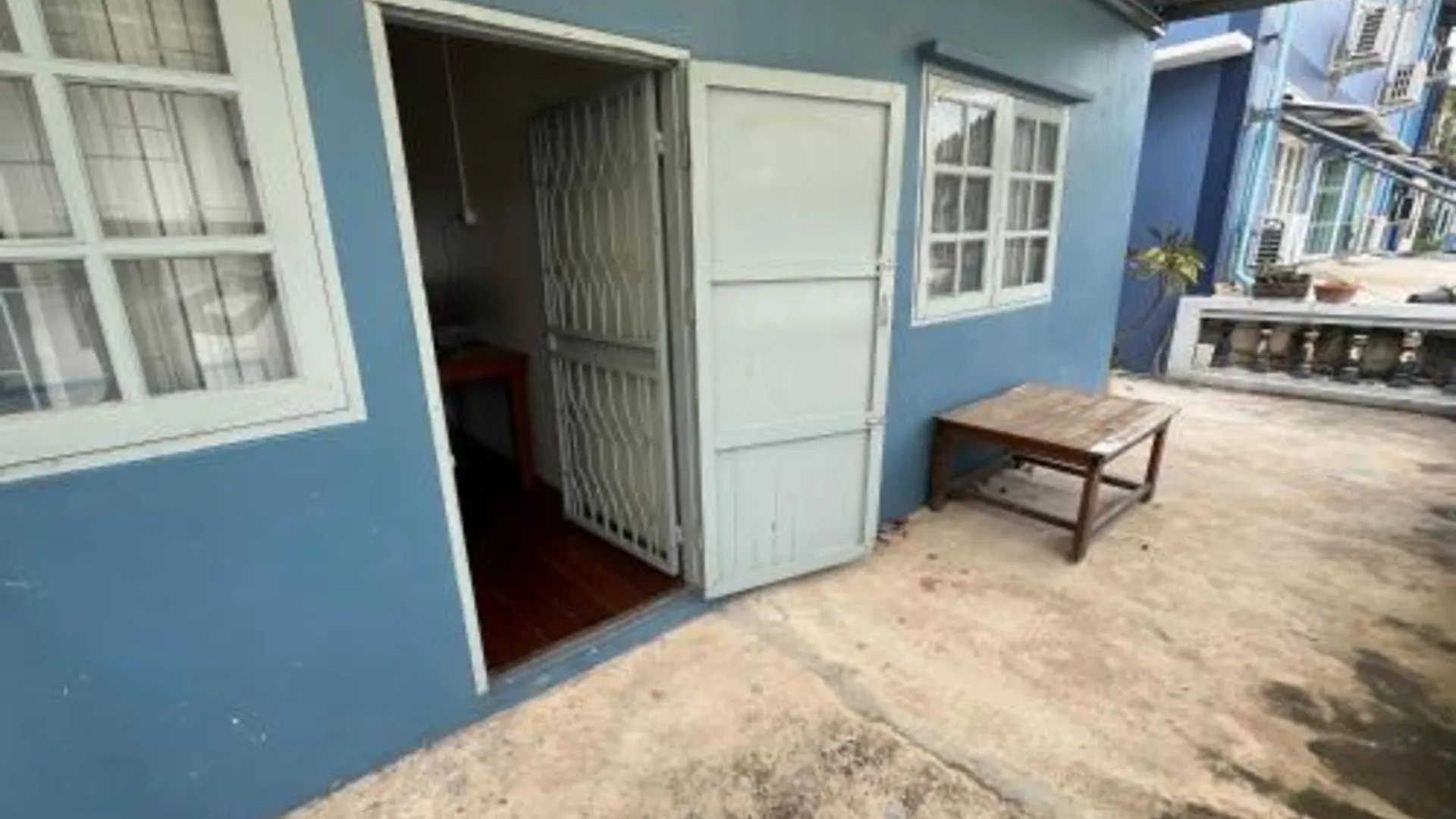 방콕 Saen Saran property 호텔 레스토랑