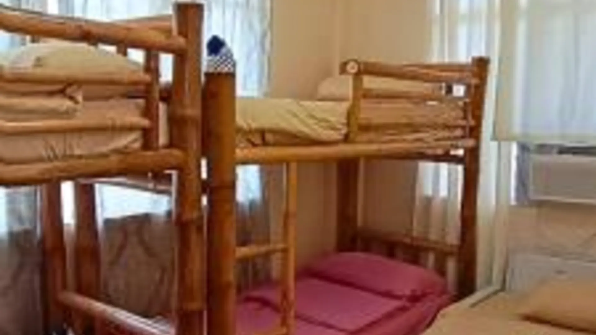 세부 R Beach House - Malapascua 2성급 게스트하우스 스위트룸