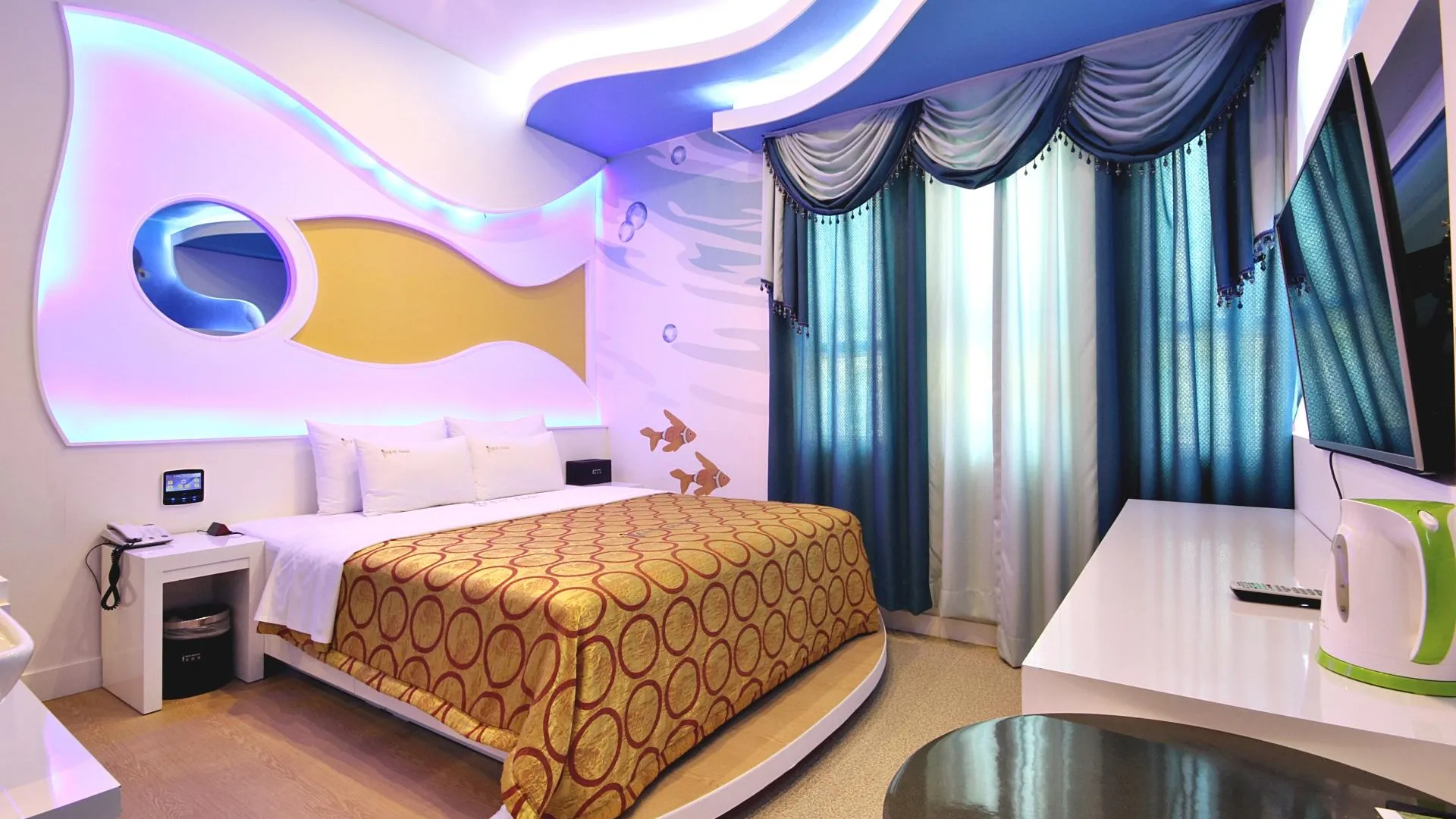 거제 거제도 사등 젠틀맨 드라이브인 무인텔 호텔 스위트룸