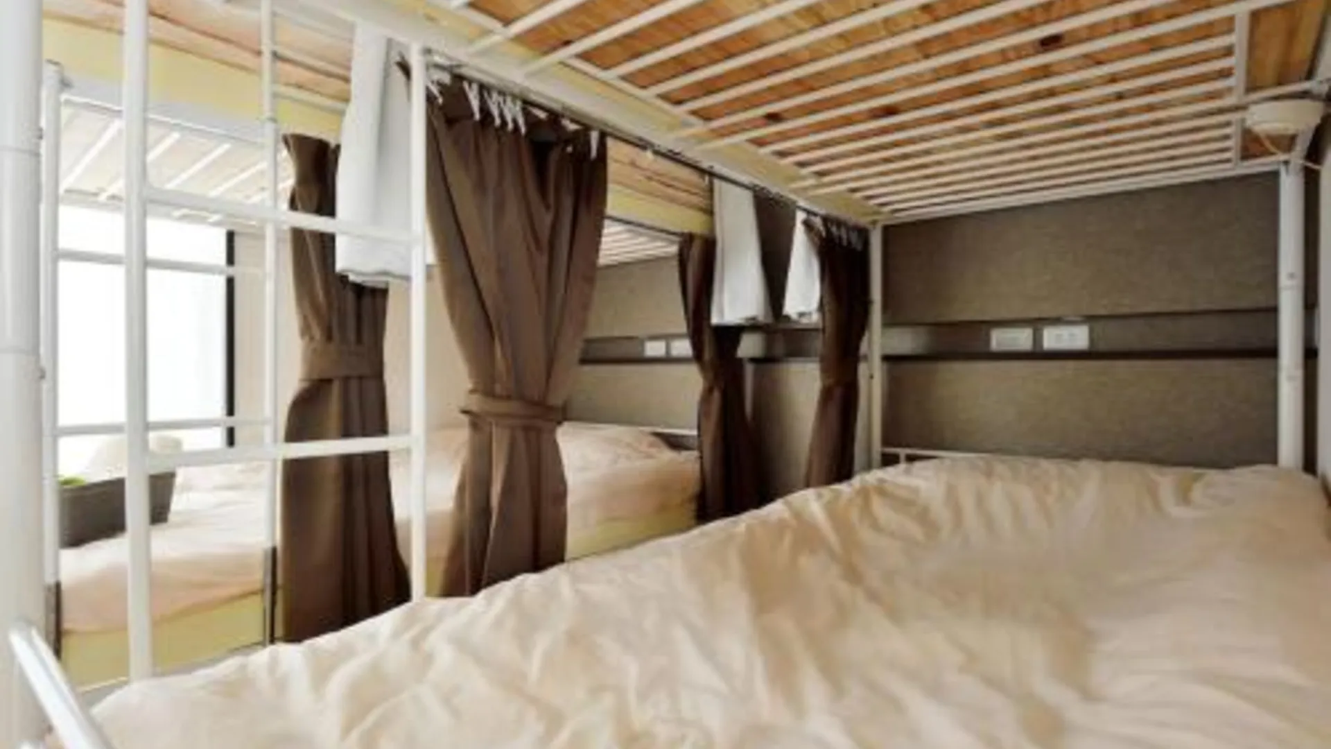 오사카 게이메이 게스트하우스 1성급 호텔 스위트룸