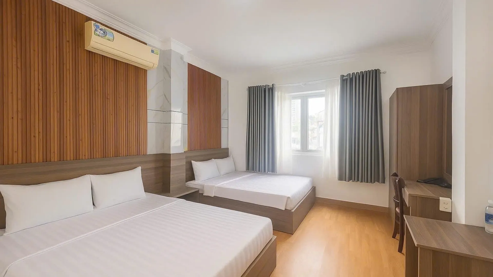 호치민 로사 호텔 - 부이비엔 워킹 스트리트 3성급 호텔 수영장