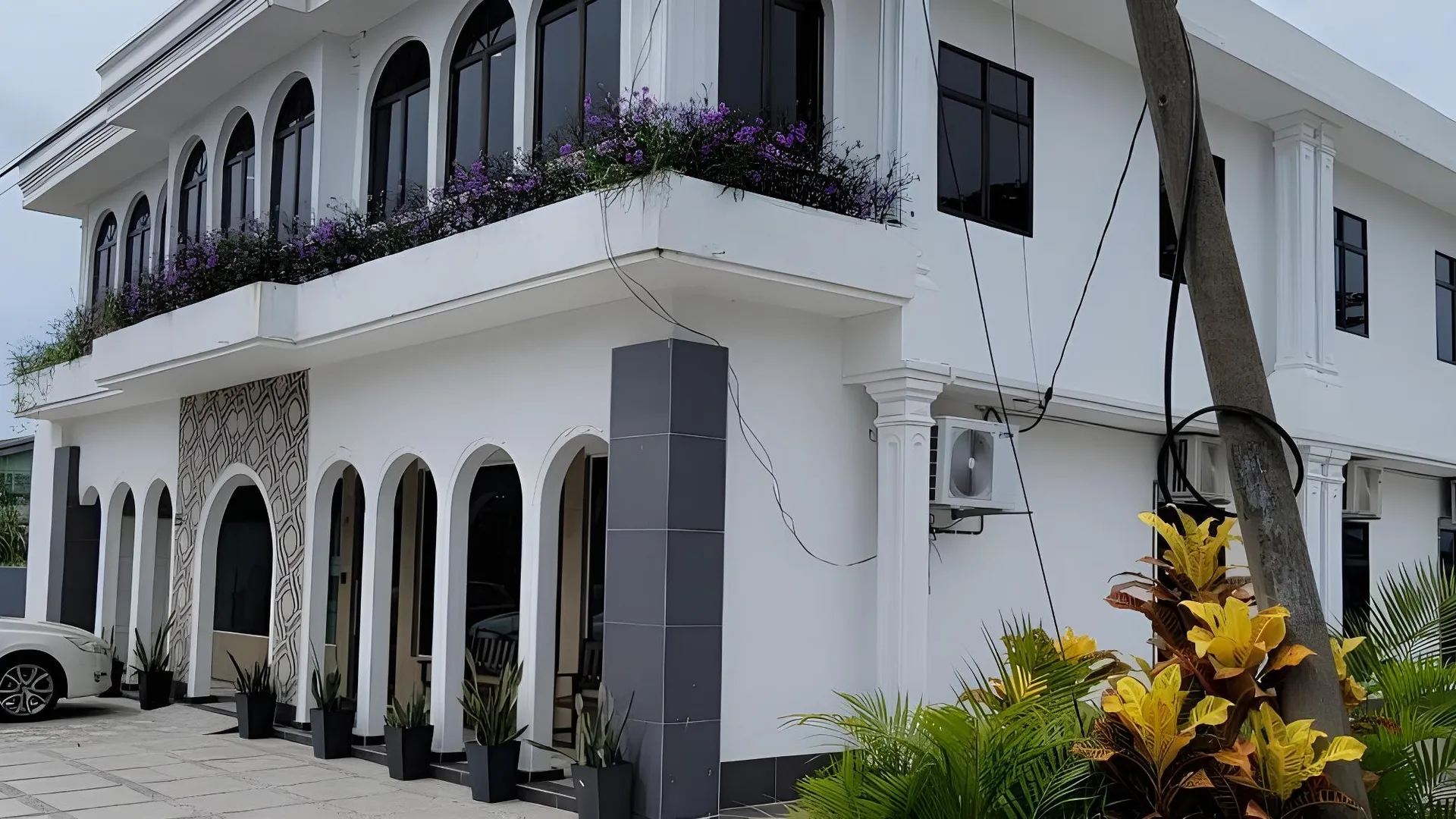 추카이 HOTEL SHAFURA 3 3성급 호텔 레스토랑