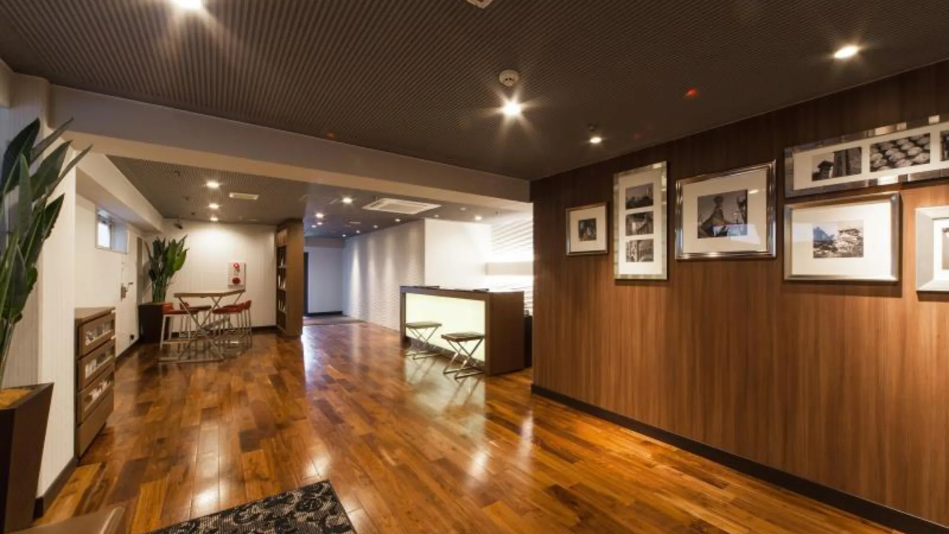 오사카 호텔 마이스테이 신사이바시 3성급 호텔 로비