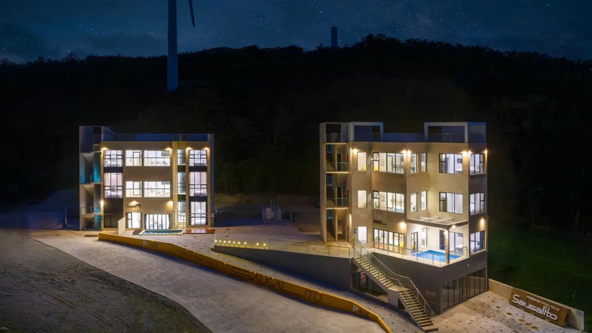 포항 포항 소살리토 바이 비클래시풀빌라 포항점 2성급 게스트하우스 수영장