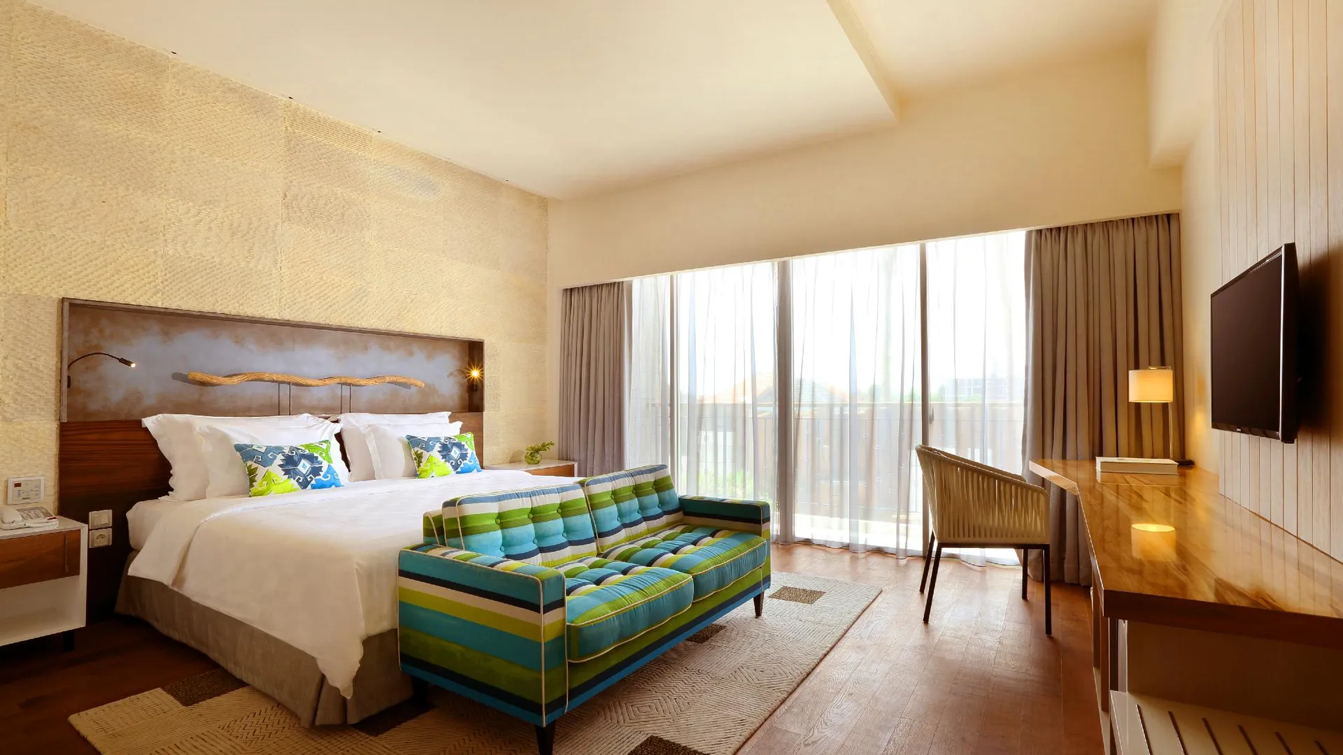 발리 TS 스위트 스미냑 5성급 호텔 스위트룸