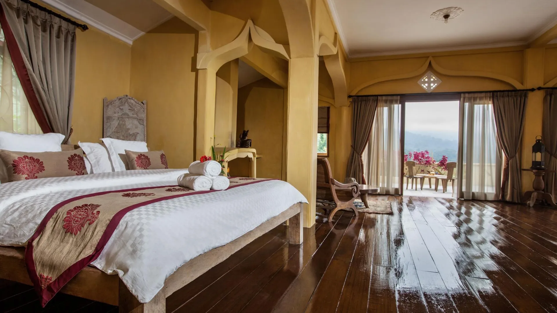 발리 디완 티 마운틴 사이드 4성급 호텔 스위트룸