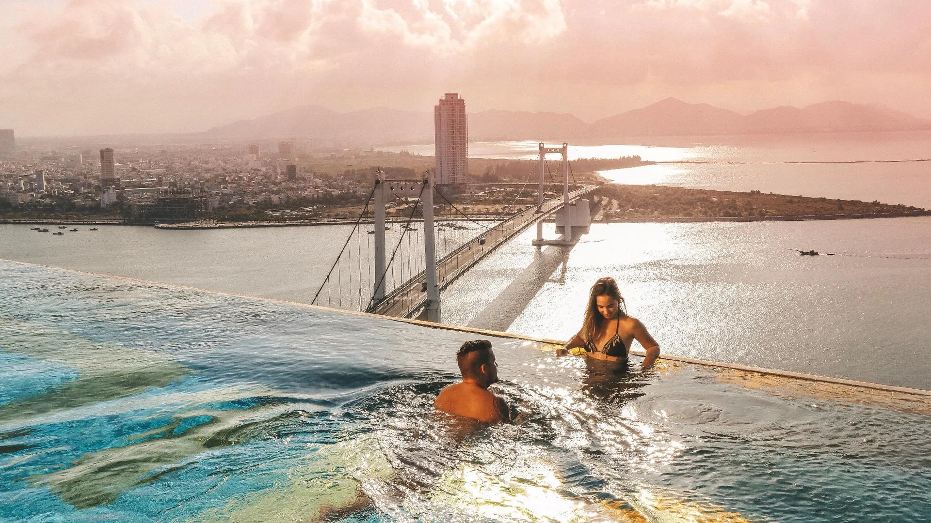 다낭 윈덤 다낭 골든 베이 5성급 호텔 객실