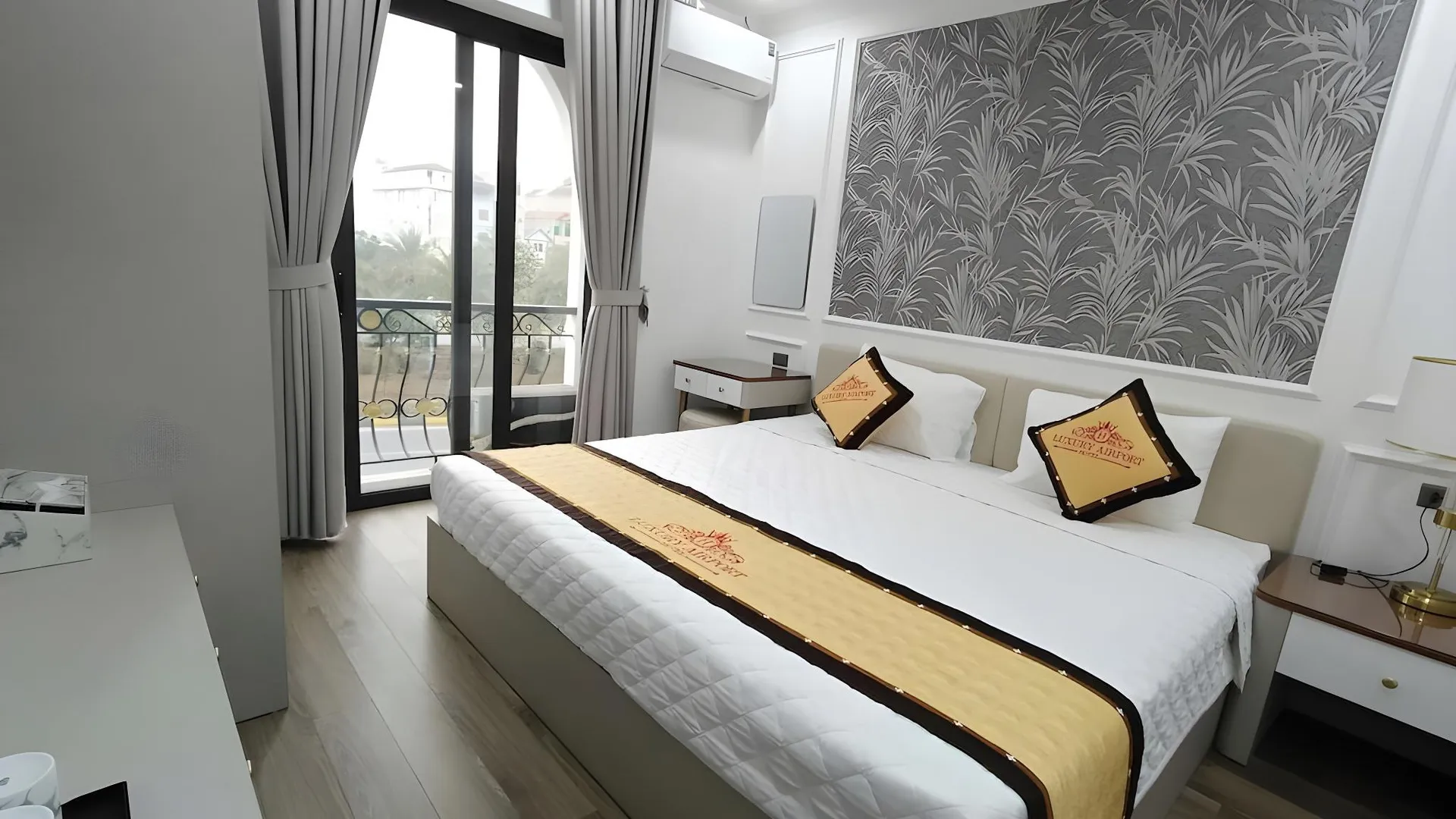 하노이 럭셔리 에어포트 노이바이 호텔 5성급 호텔 스위트룸