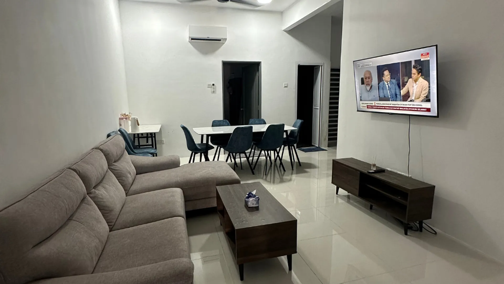 쿠알라테렝가누 세베랑 타키르 / 공항의 프라이빗 하우스 (m², 침실 4개, 프라이빗 욕실 4개) 1성급 싱글룸 스위트룸