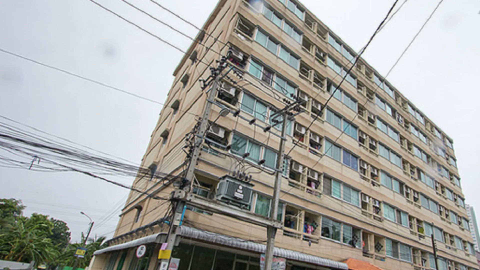 방콕 더 가든 플레이스 방콕 - 응암웡완 2성급 호텔 외관