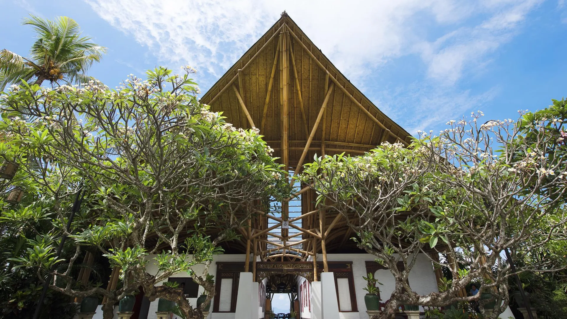 발리 로터스 방갈로 5성급 게스트하우스 수영장