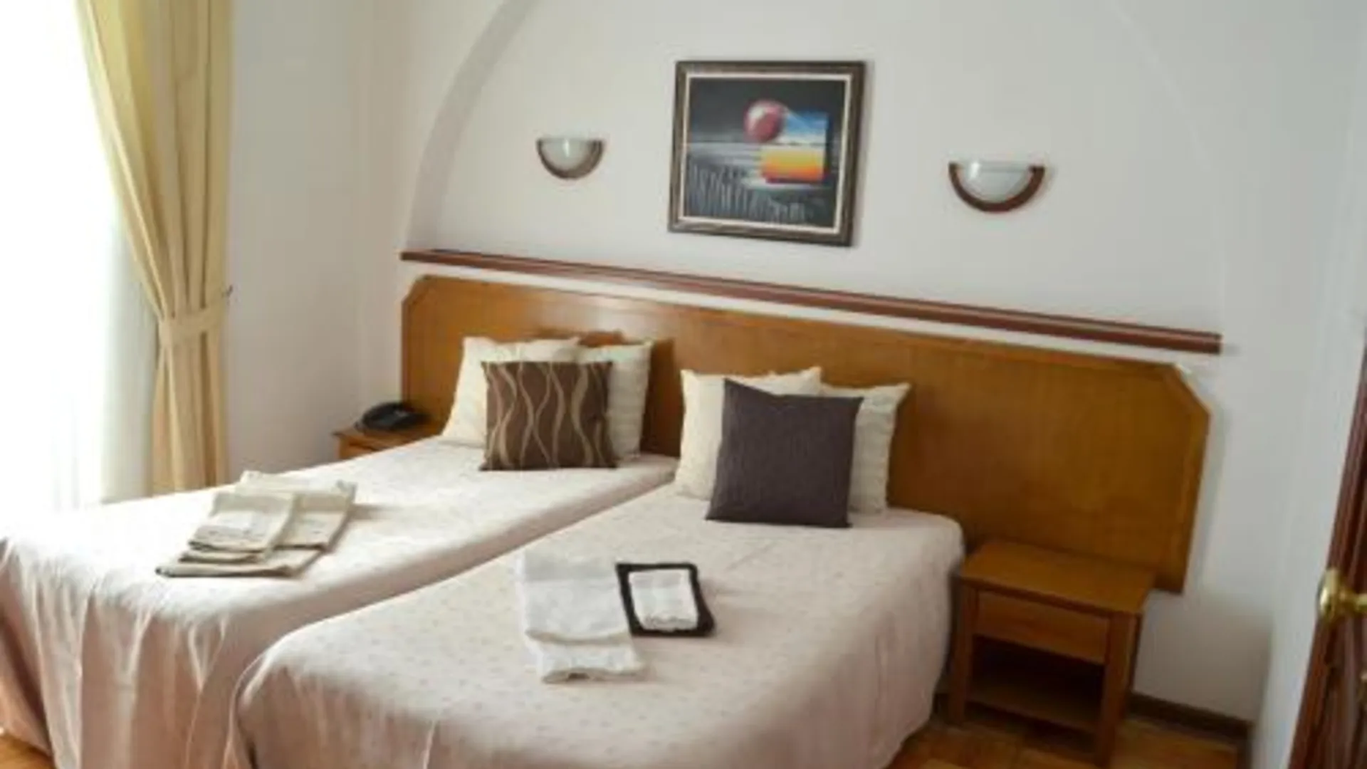 구아다 Residencia Filipe 3성급 호텔 스위트룸