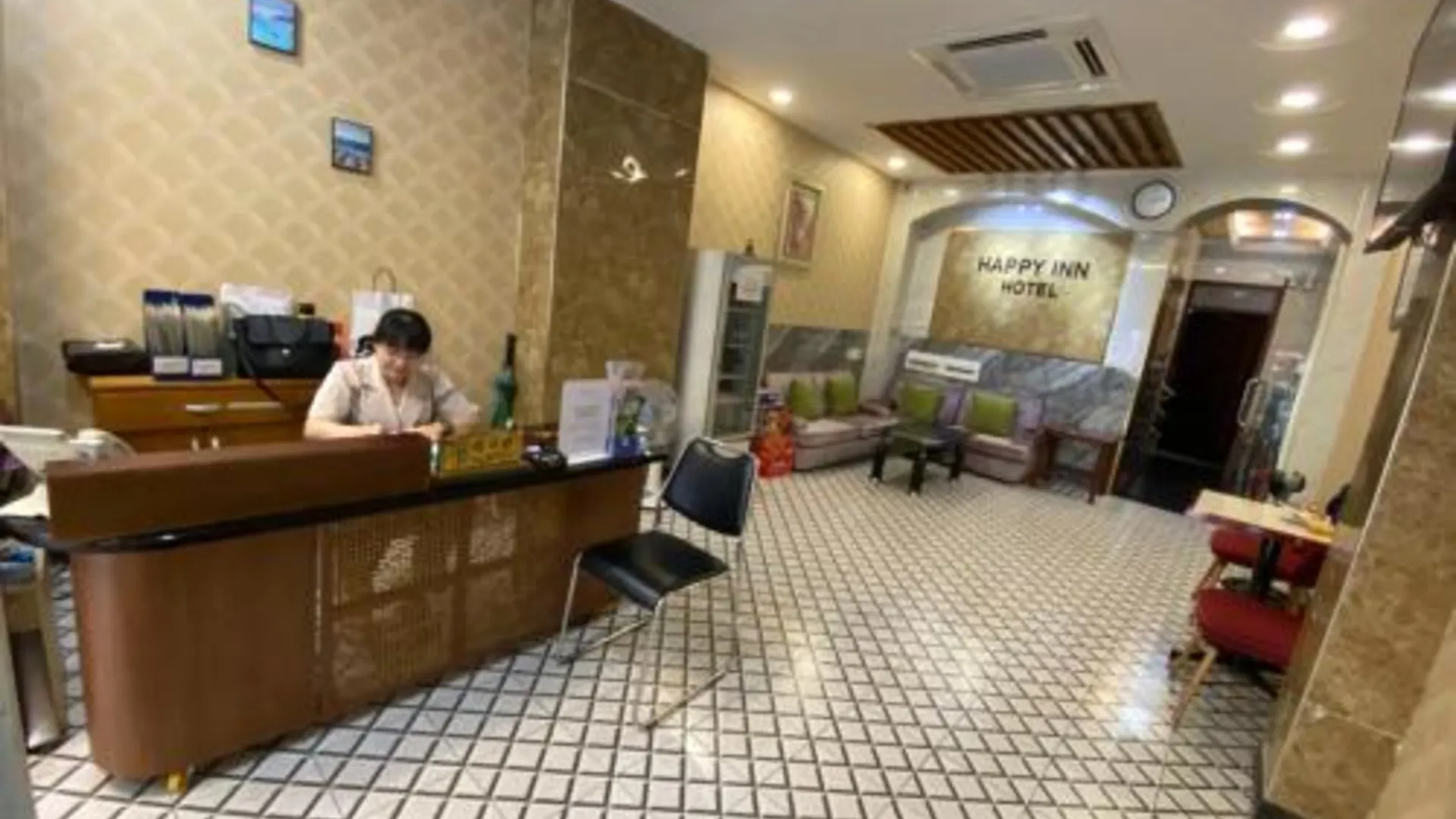 호치민 누포 해피 인 2성급 호텔 수영장