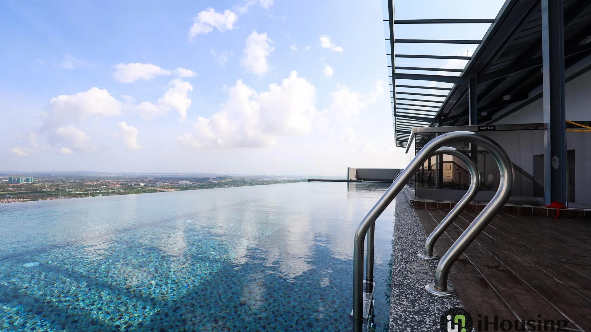 말라카 존커의 프라이빗 하우스 (515m², 침실 3개, 프라이빗 욕실 2개) 3성급 싱글룸 외관