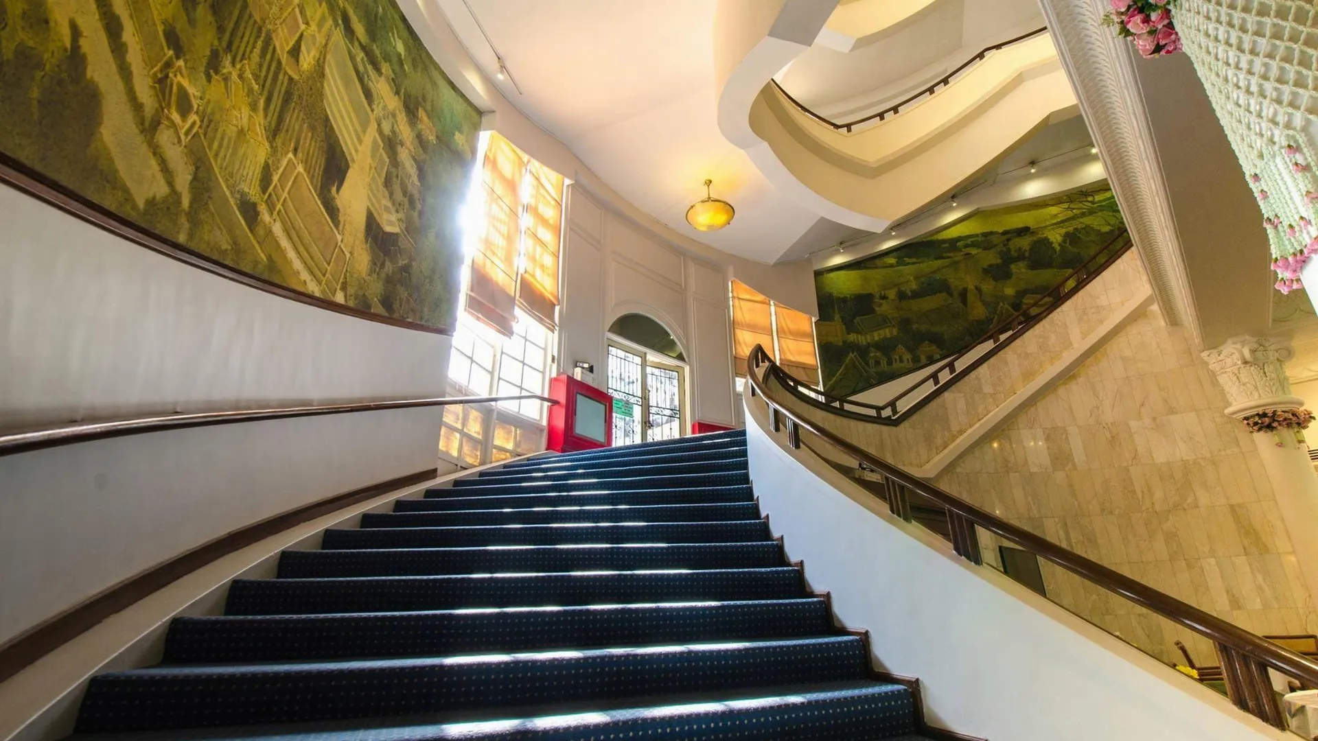 방콕 로얄 라타나코신 호텔 - 그랜드 팰리스 근처 앤 카오산 로드 근처 4성급 호텔 로비