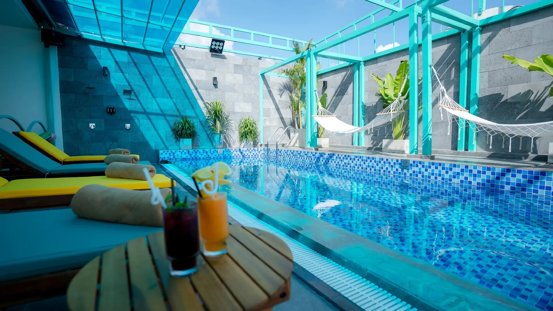 호치민 달리아랜드 사이공 호텔 앤 스위밍풀 4성급 호텔 객실