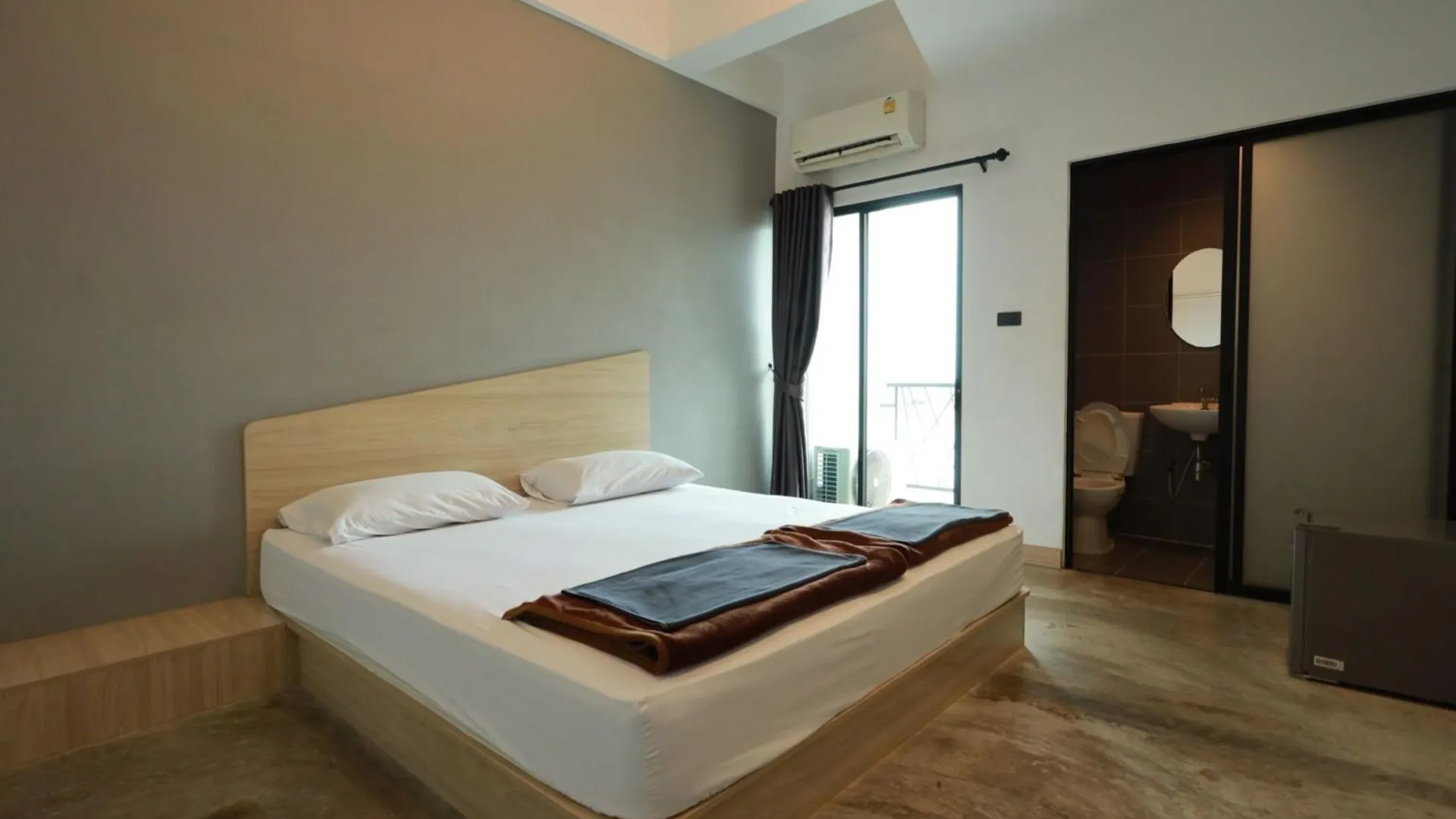 방콕 뉴먼 호텔 돈무앙 3성급 호텔 스위트룸