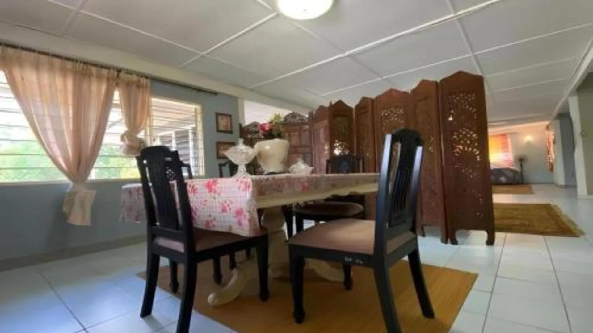 숭가이 페타니 Hotel El Zahraa 2성급 호텔 외관