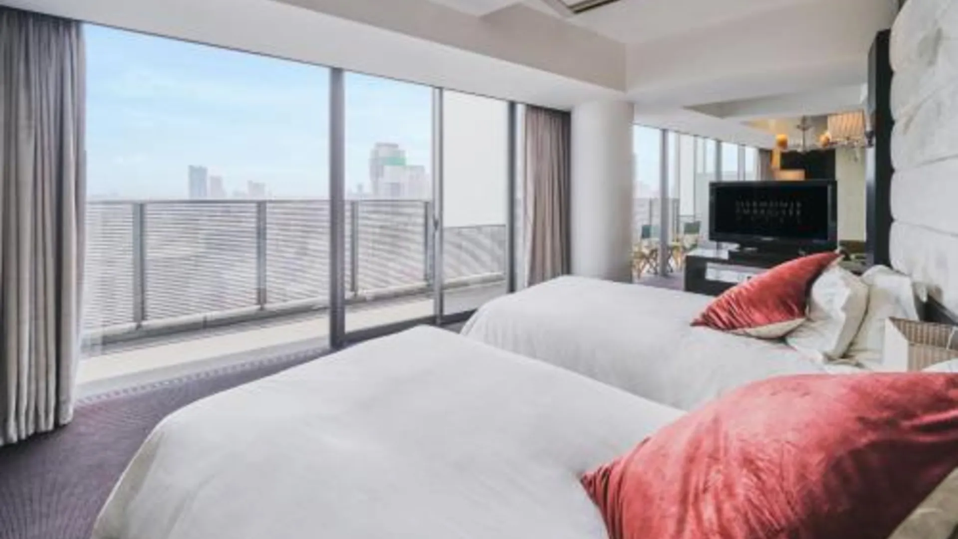 오사카 하모니 엠브라세 오사카 3성급 호텔 스위트룸