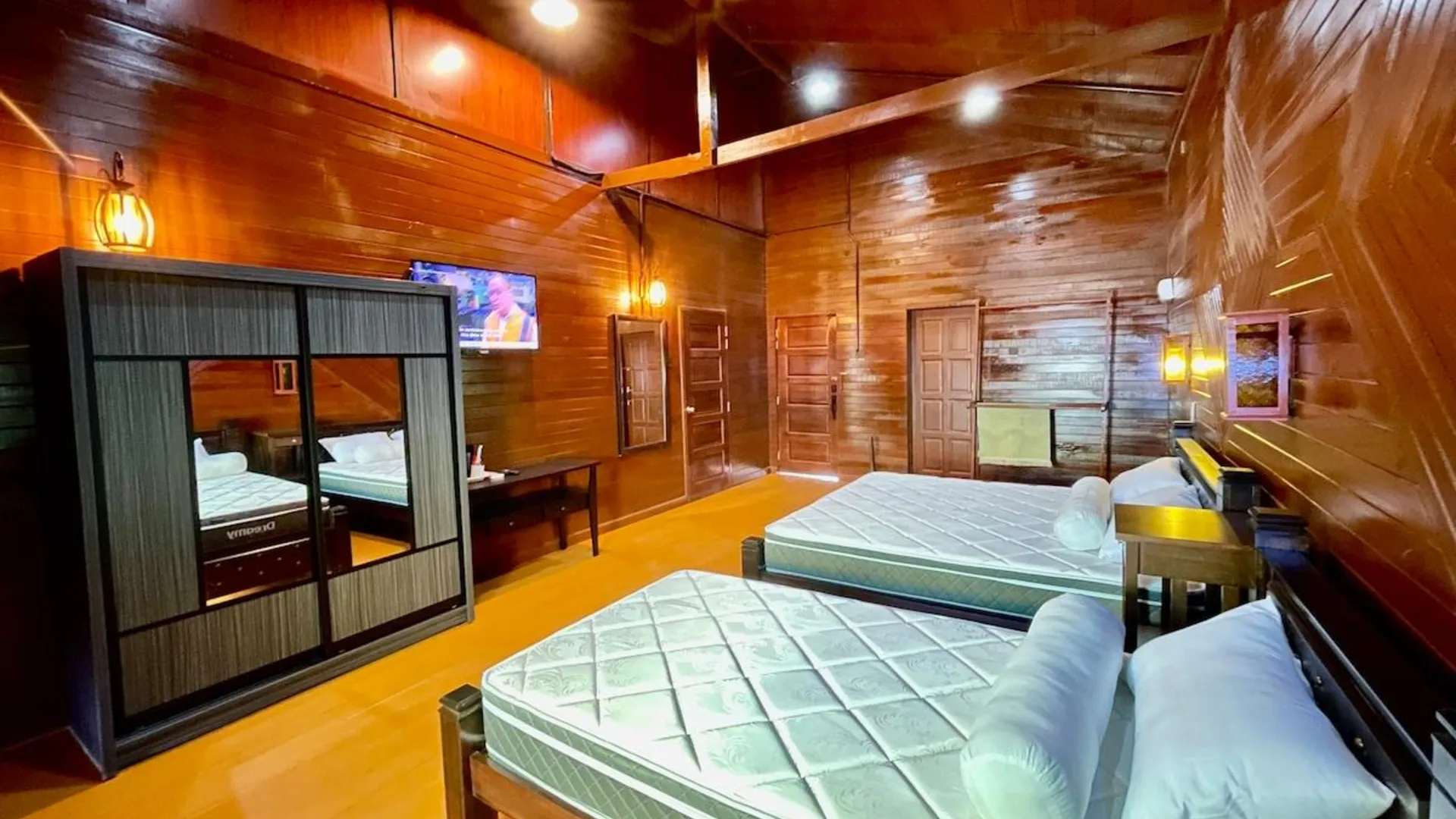 둥군 파카의 프라이빗 하우스 (m², 침실 1개, 프라이빗 욕실 1개) 2성급 싱글룸 스위트룸