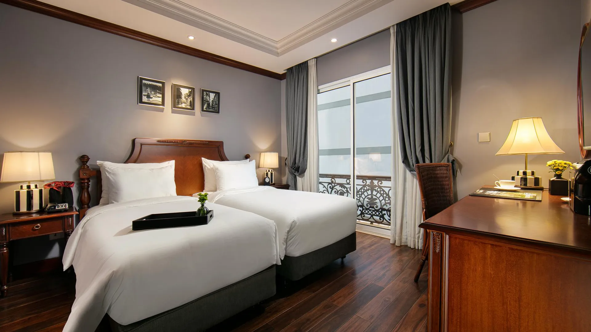 하노이 라 신포니아 마제스티 호텔 앤 스파 4성급 호텔 전망