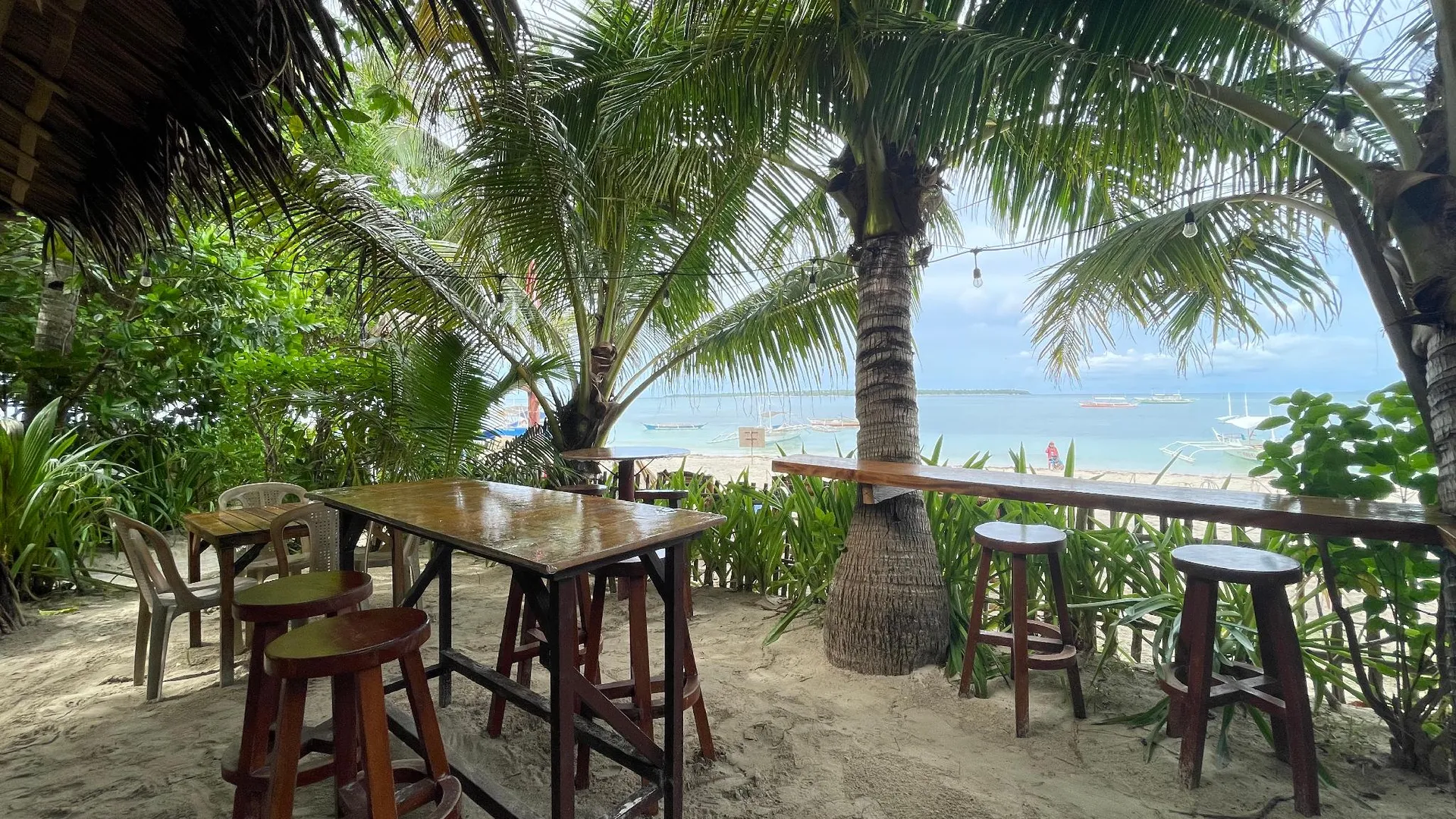 세부 빅토리 씨사이드 홈 파워드 바이 코코텔 3성급 호텔 외관