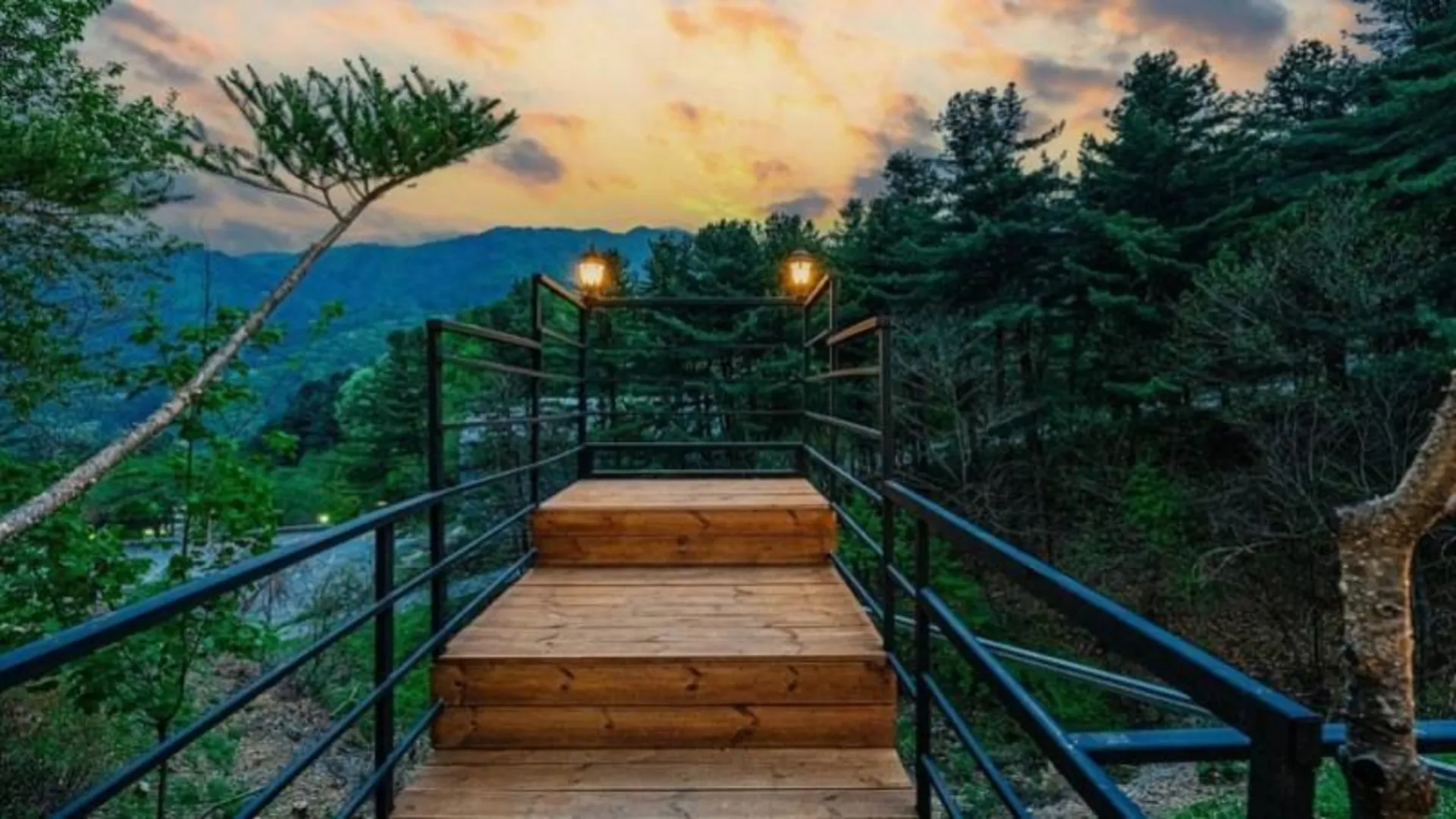 가평 가평 블루문펜션 2성급 게스트하우스 전망