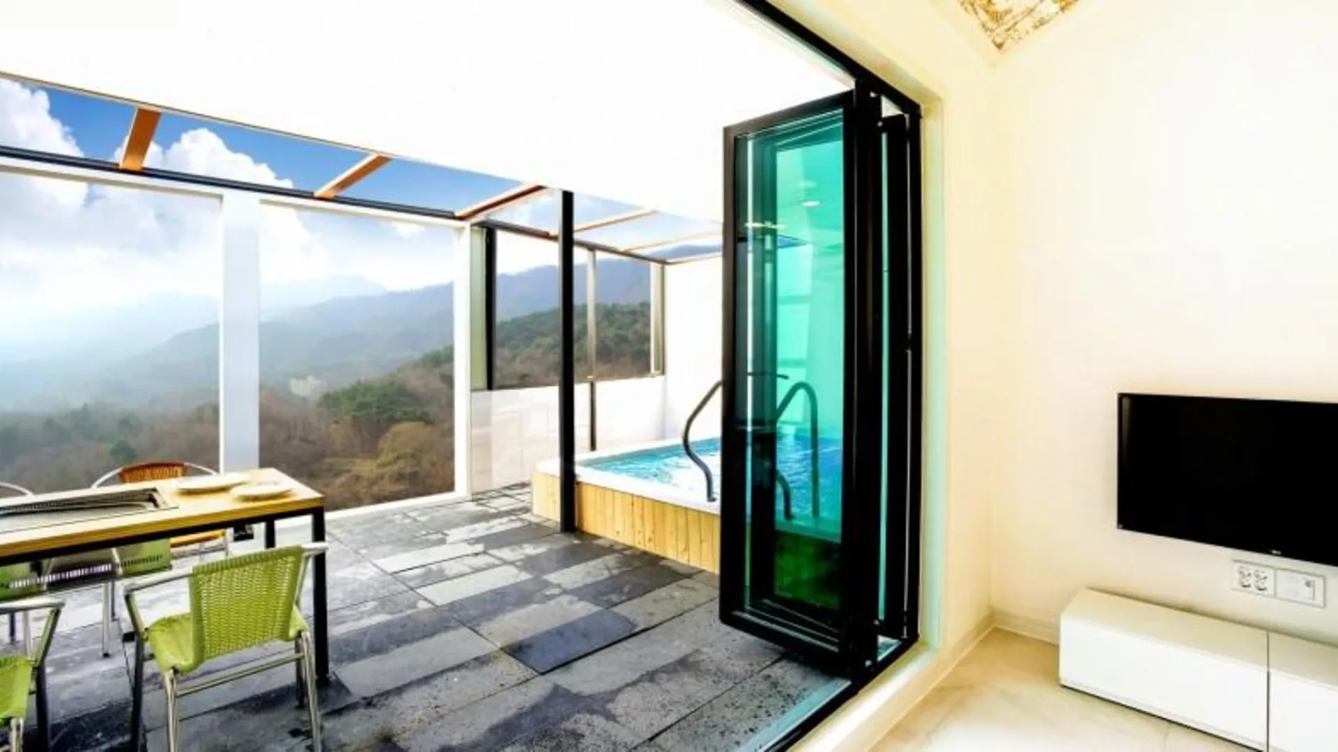 울산 울산 클럽33풀빌라 2성급 게스트하우스 객실