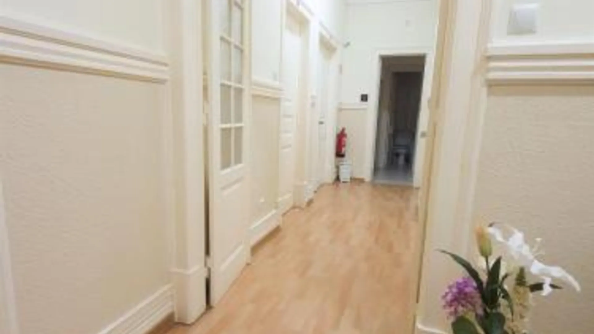 리스본 미디스 알로자멘투 로컬 2성급 호텔 수영장