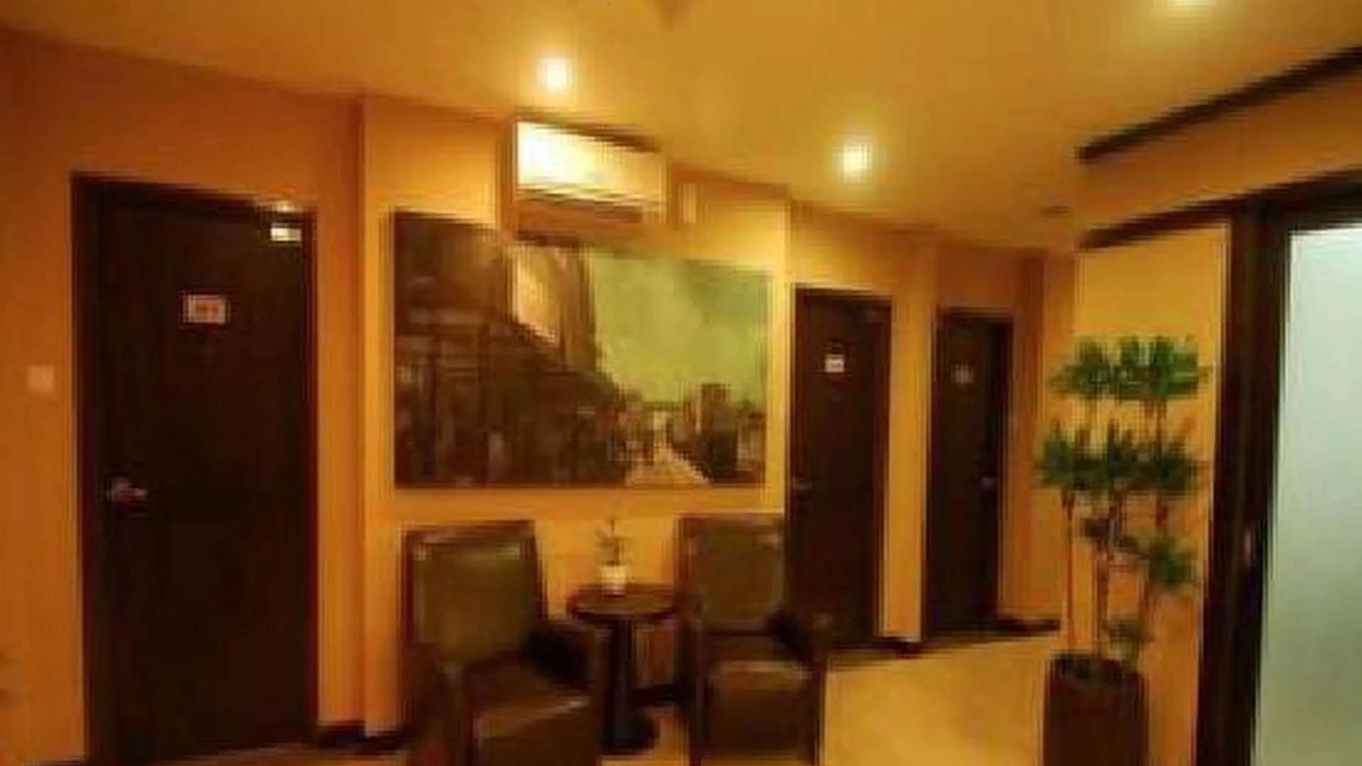 크루앙 캐피탈 O 레일 호텔 3성급 호텔 부대시설