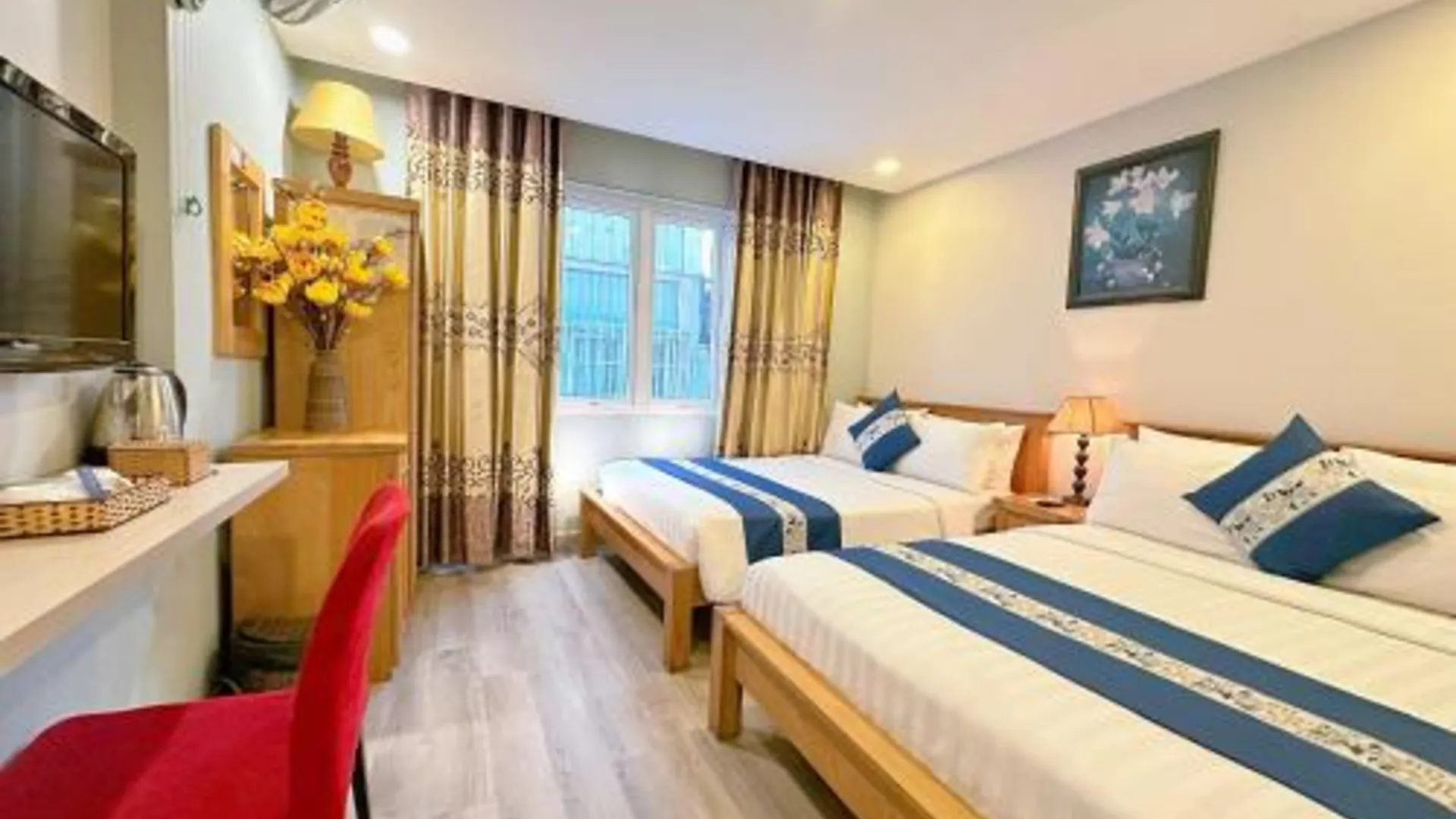 호치민 루안 부 호텔 - 부이 비엔 워킹 스트리트 3성급 호텔 스위트룸