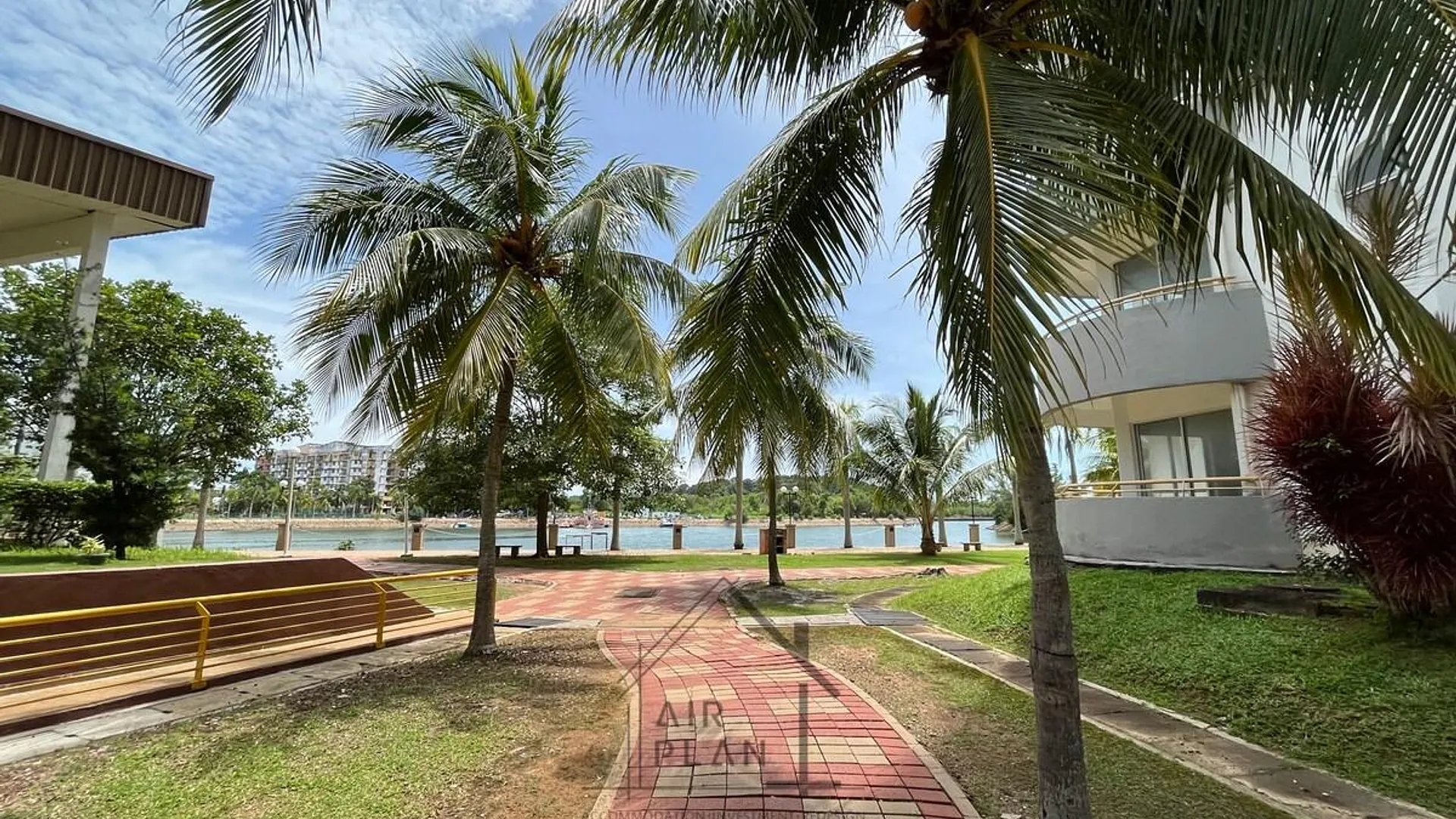 포트 딕슨 캄풍 시 루사의 프라이빗 하우스 (56m², 침실 2개, 프라이빗 욕실 2개) 3성급 싱글룸 레스토랑