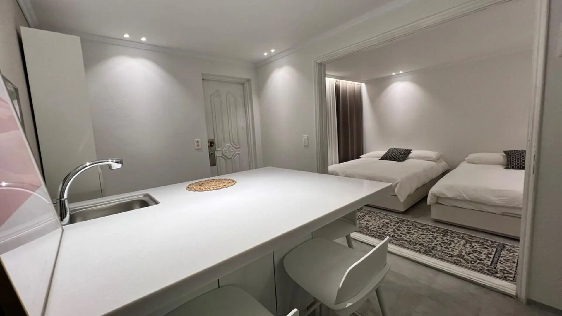 서울 신촌의 빌라 (27m², 침실 1개, 프라이빗 욕실 1개) 2성급 싱글룸 로비