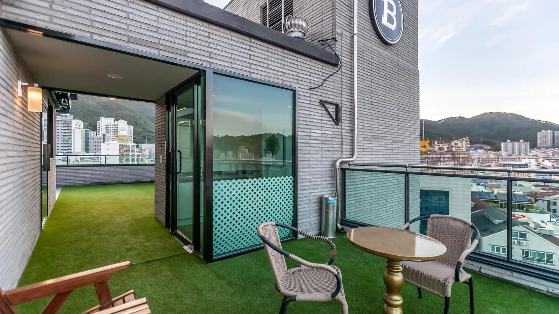 거제 거제 브라운도트호텔 3성급 게스트하우스 전망